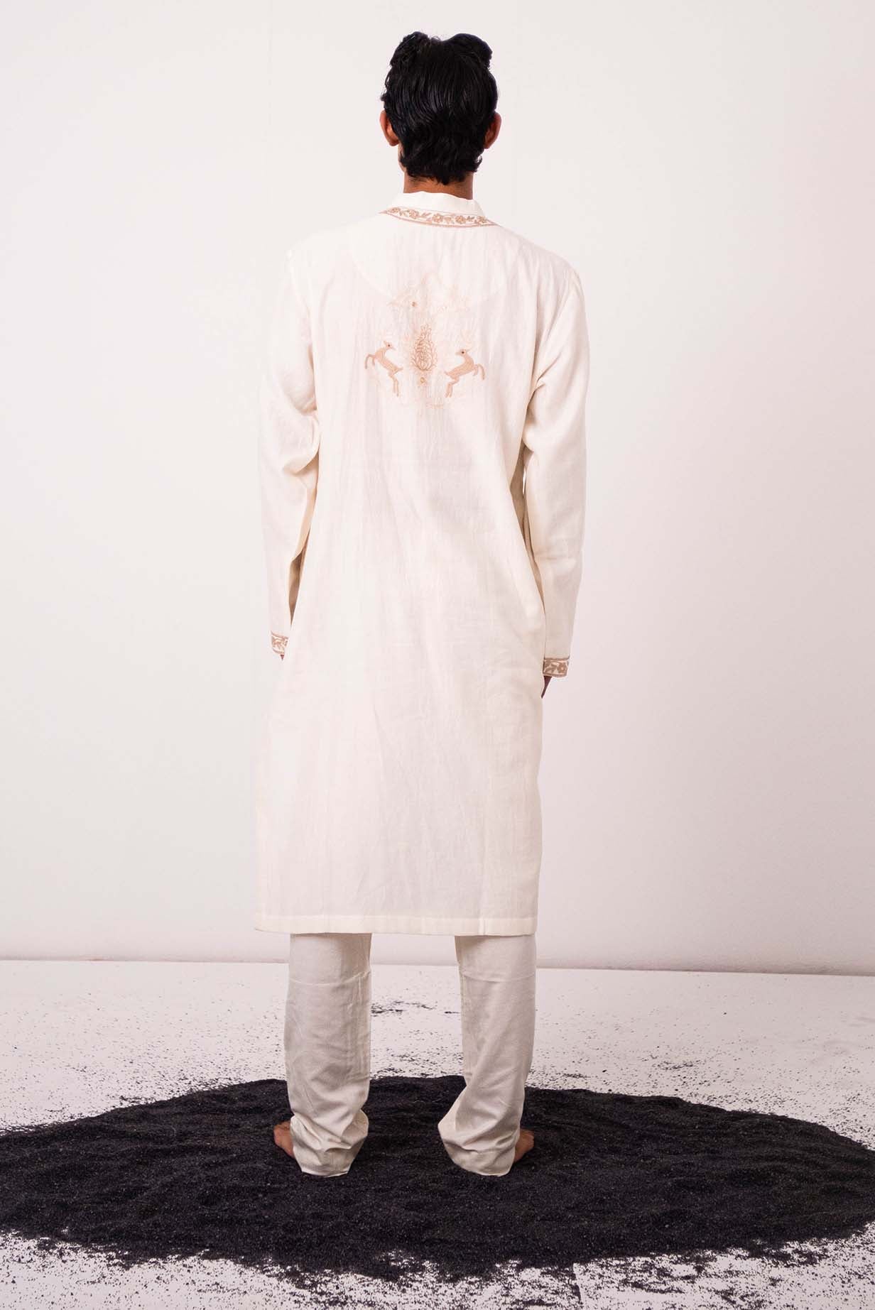 Chanderi Ivory Dancing Deer Kurta With Pants