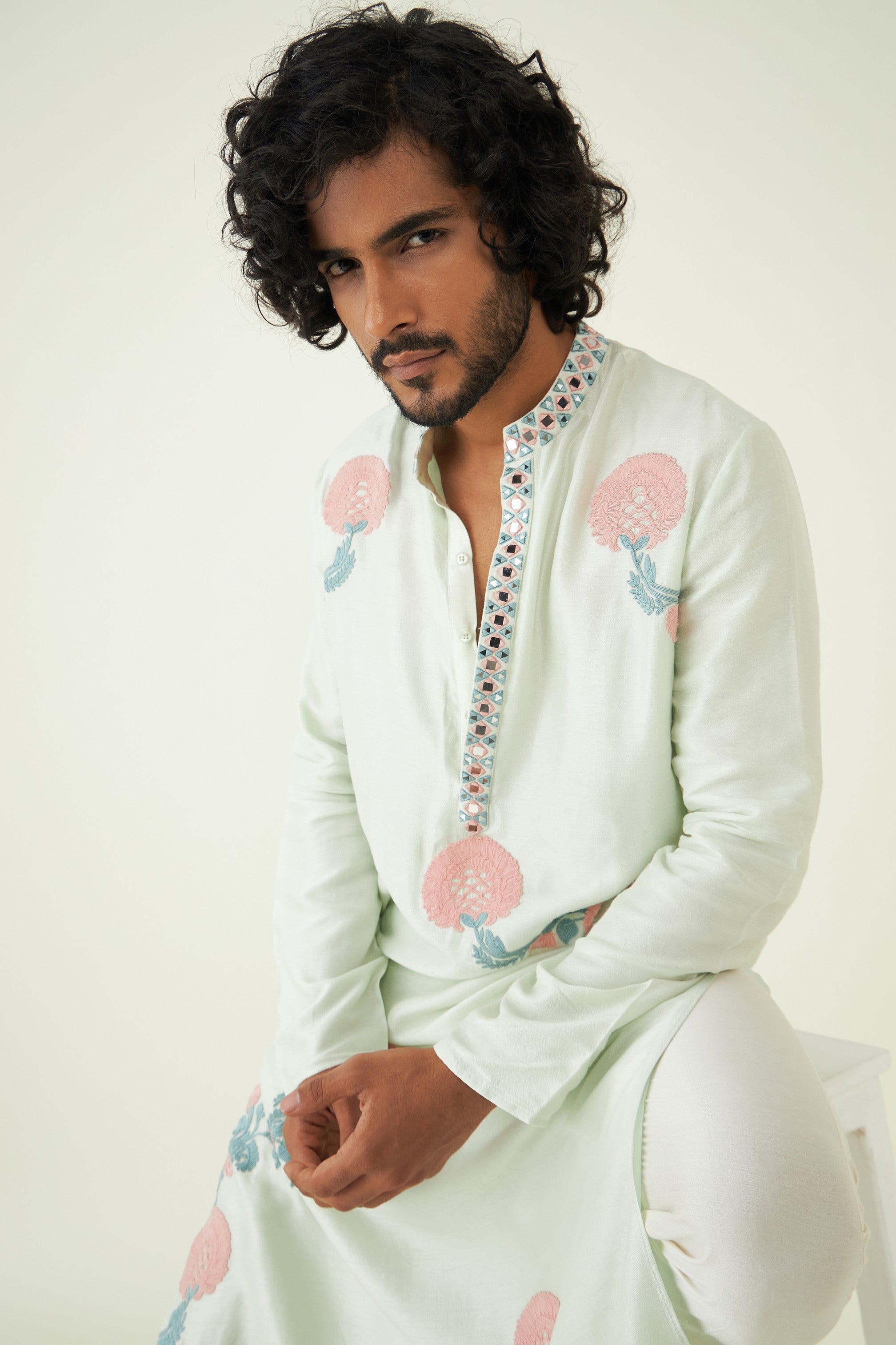 Nazm Kurta Set