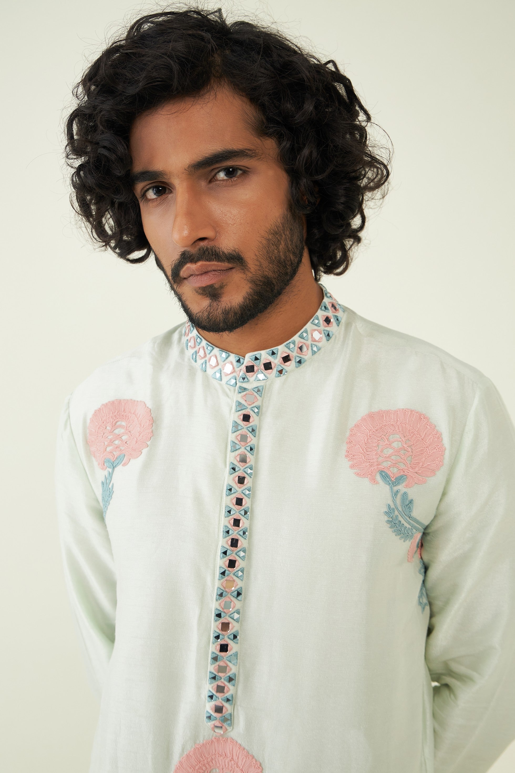 Nazm Kurta Set
