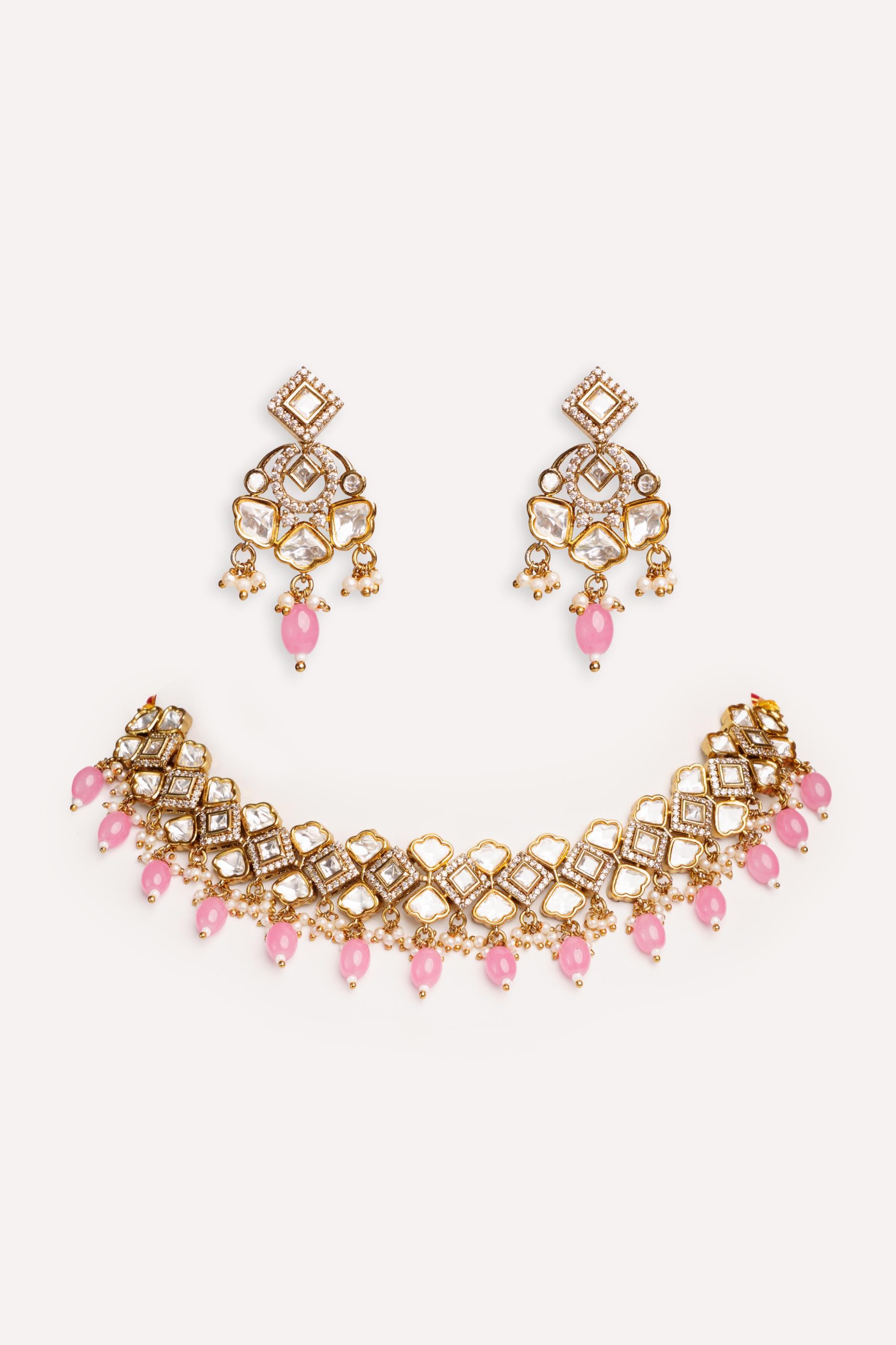 Dramatic and stylish kundan necklace set with matching earrings