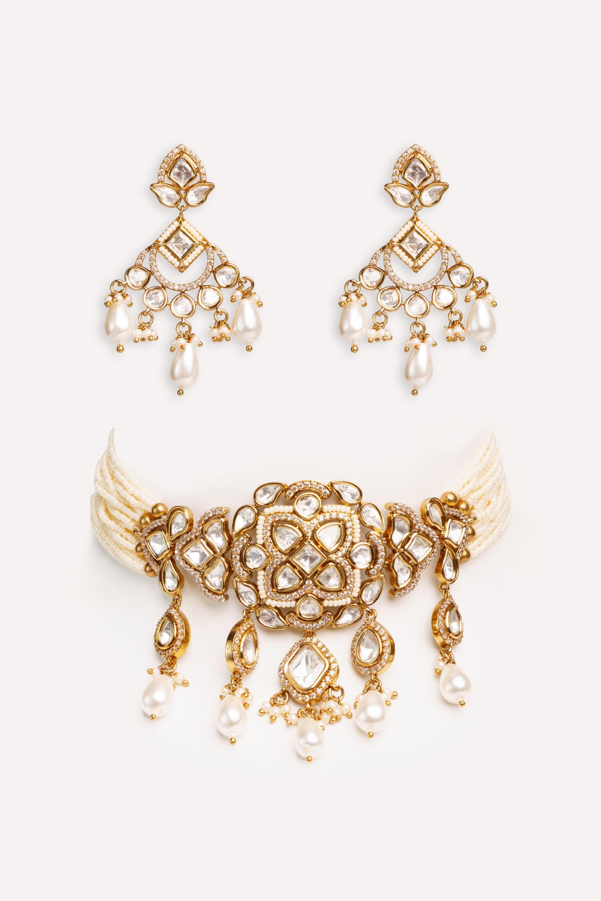 Classy kundan choker set with elegant pair of earrings