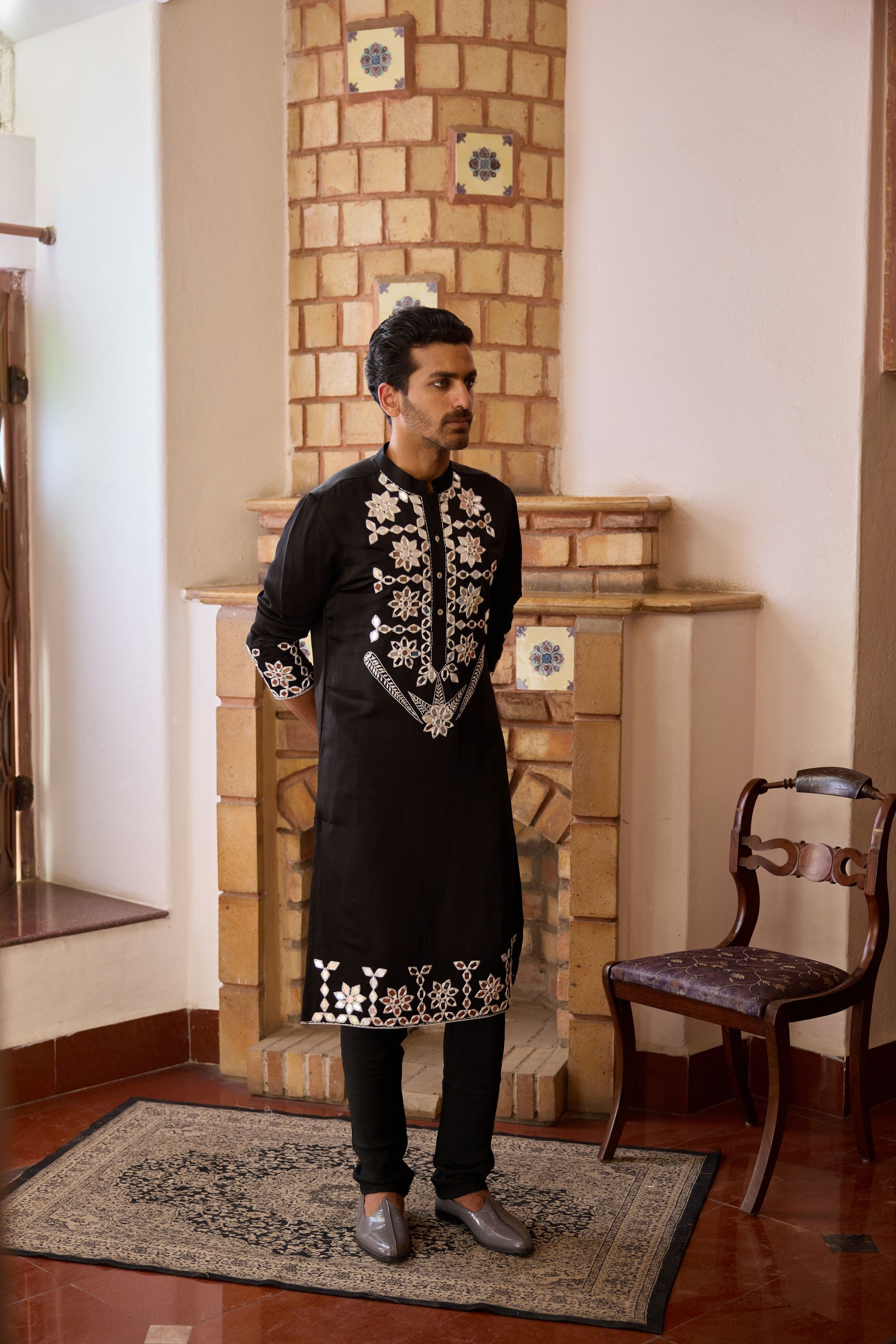 Juna Mahal Kurta Set