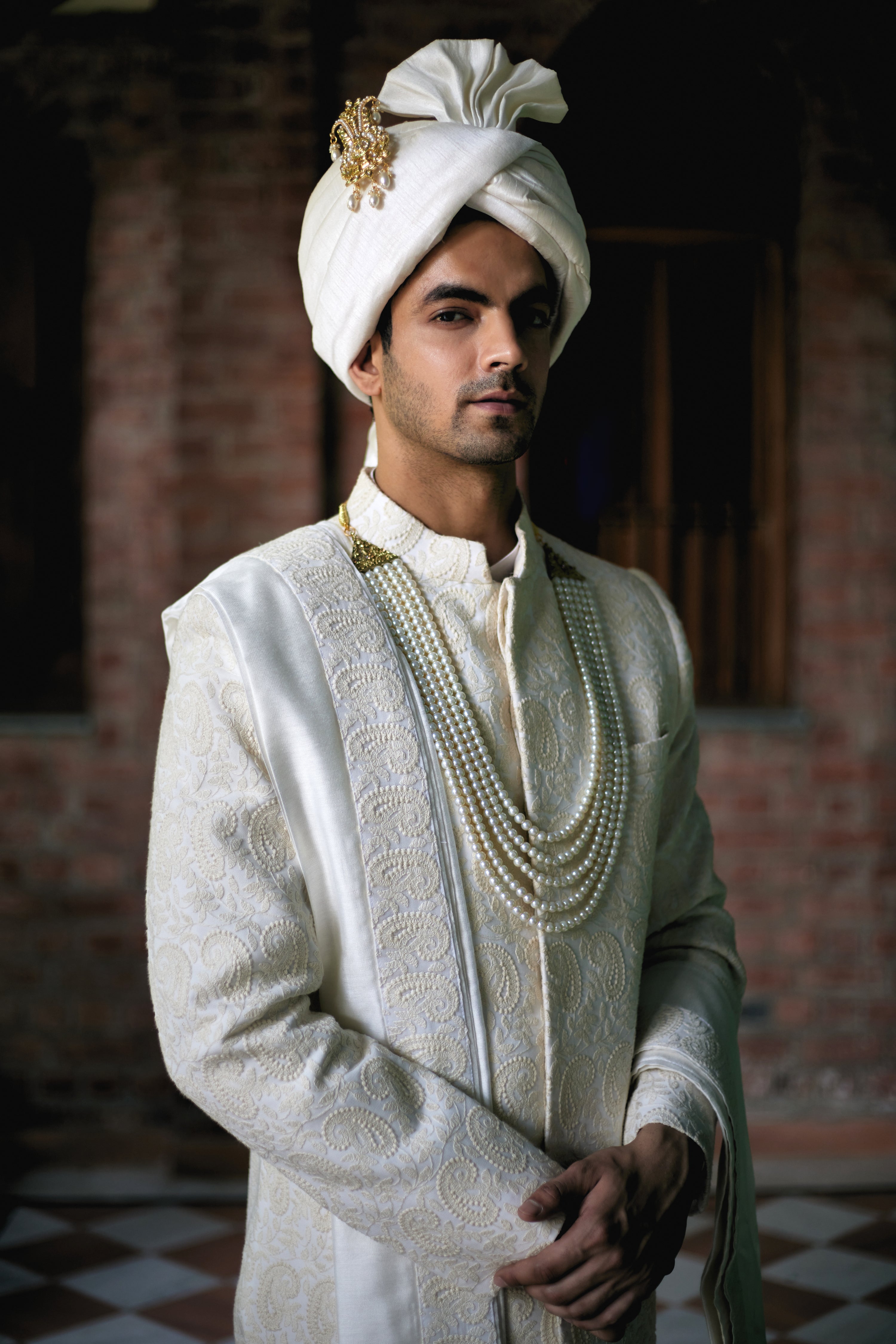 TURBAT SHERWANI (IVORY)