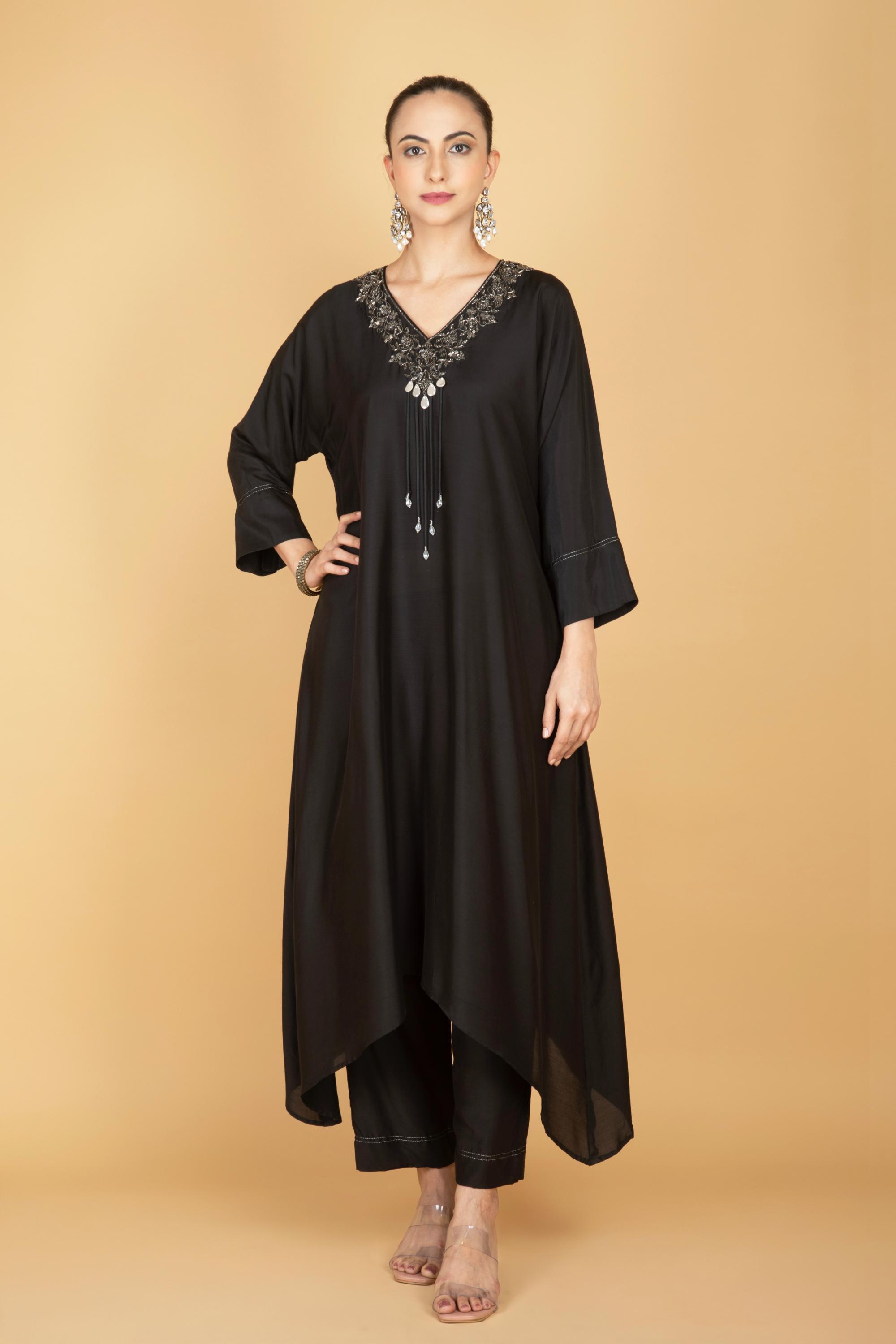 Black Hand Embroidered Kaftaan Kurta W/Pants