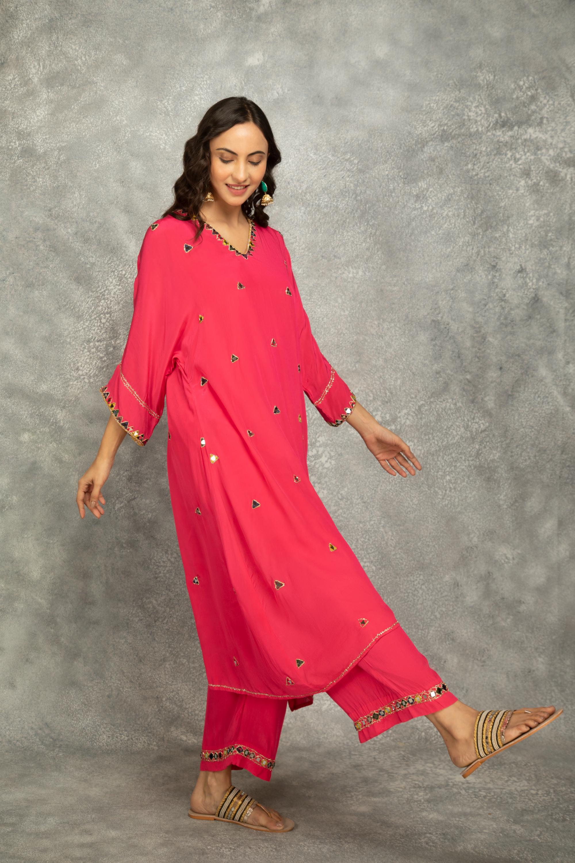 FushiaHigh Low Low Mirror Work Kaftaan Set