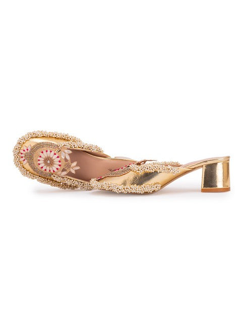 Golden Crown heel