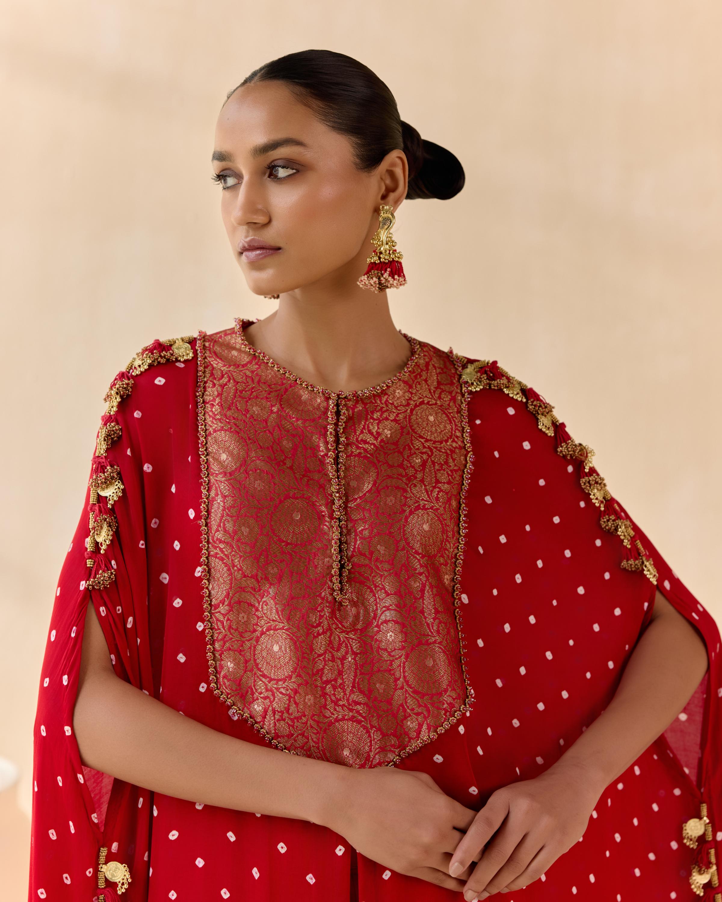 Ayantika-red