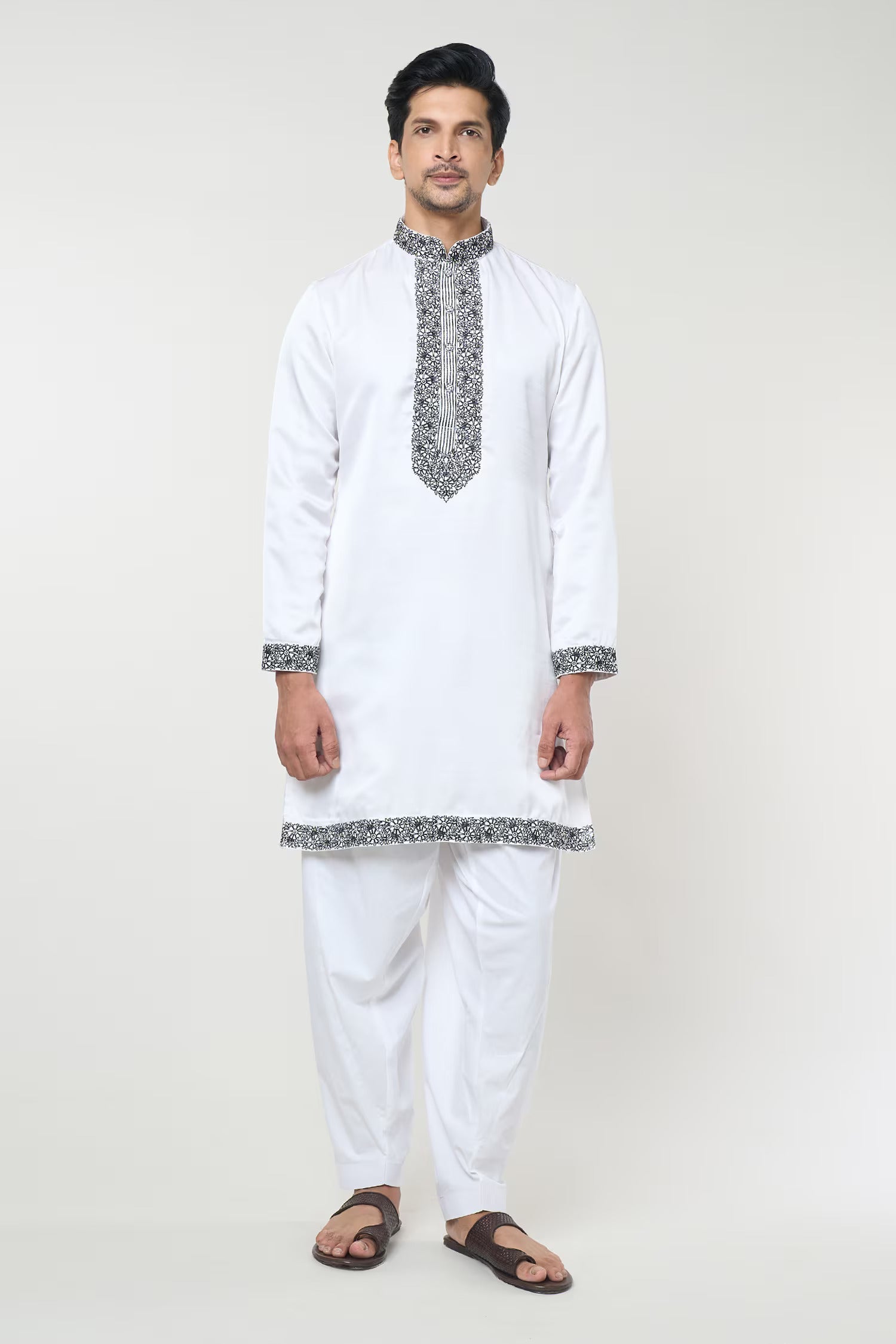 White Embroidred Kurta Set