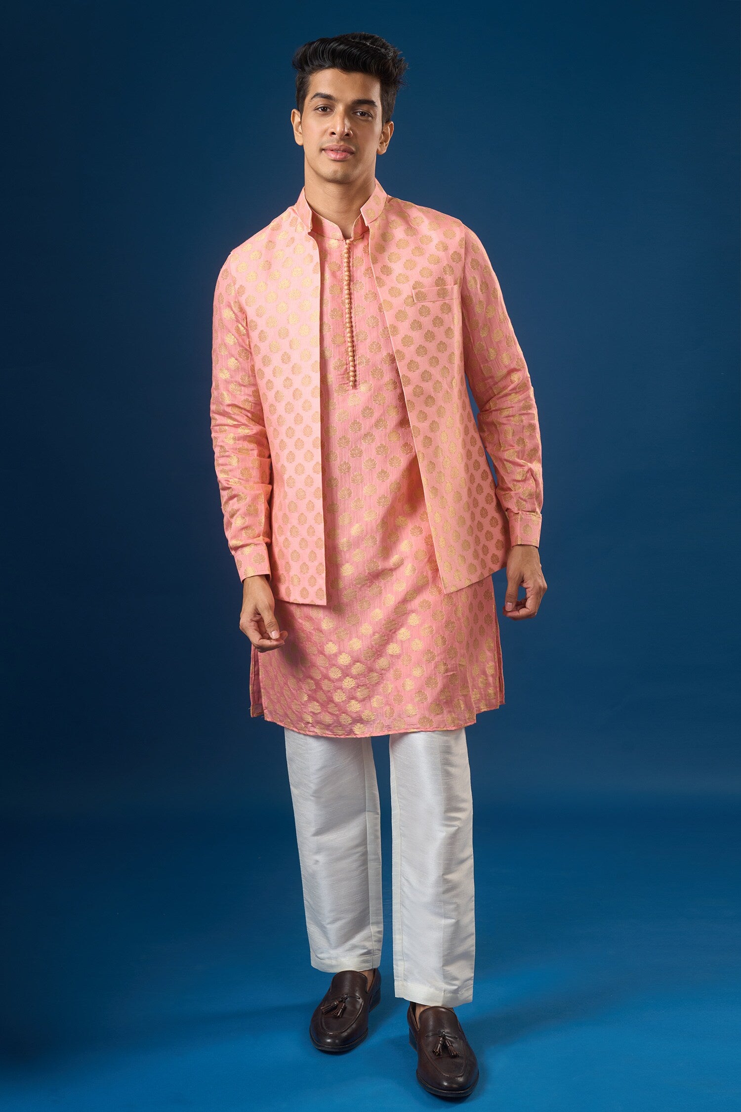 Mauve Pink Brocade Kurta-Bundi Set