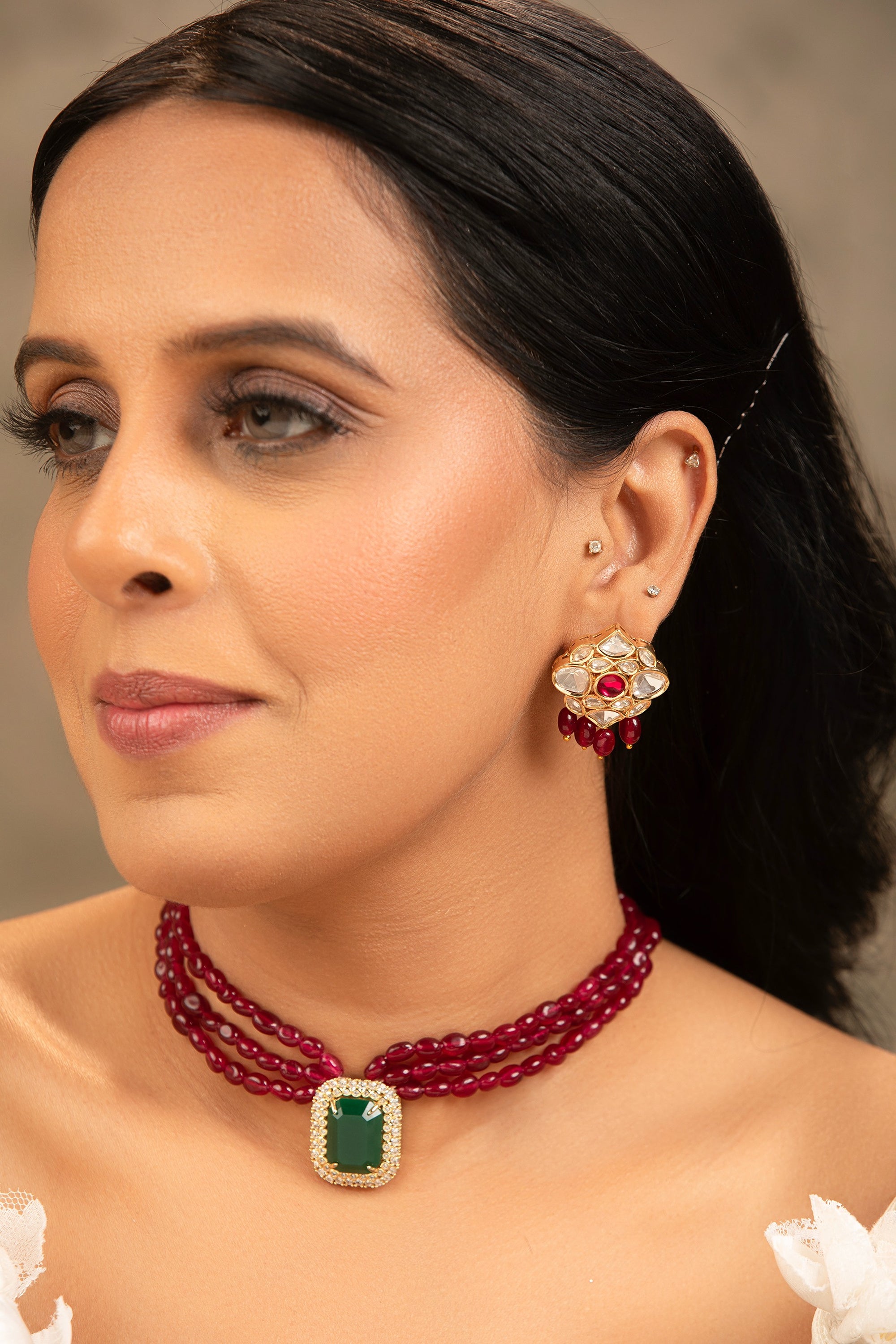 LE PRNI RED ONYX NECKLACE SET