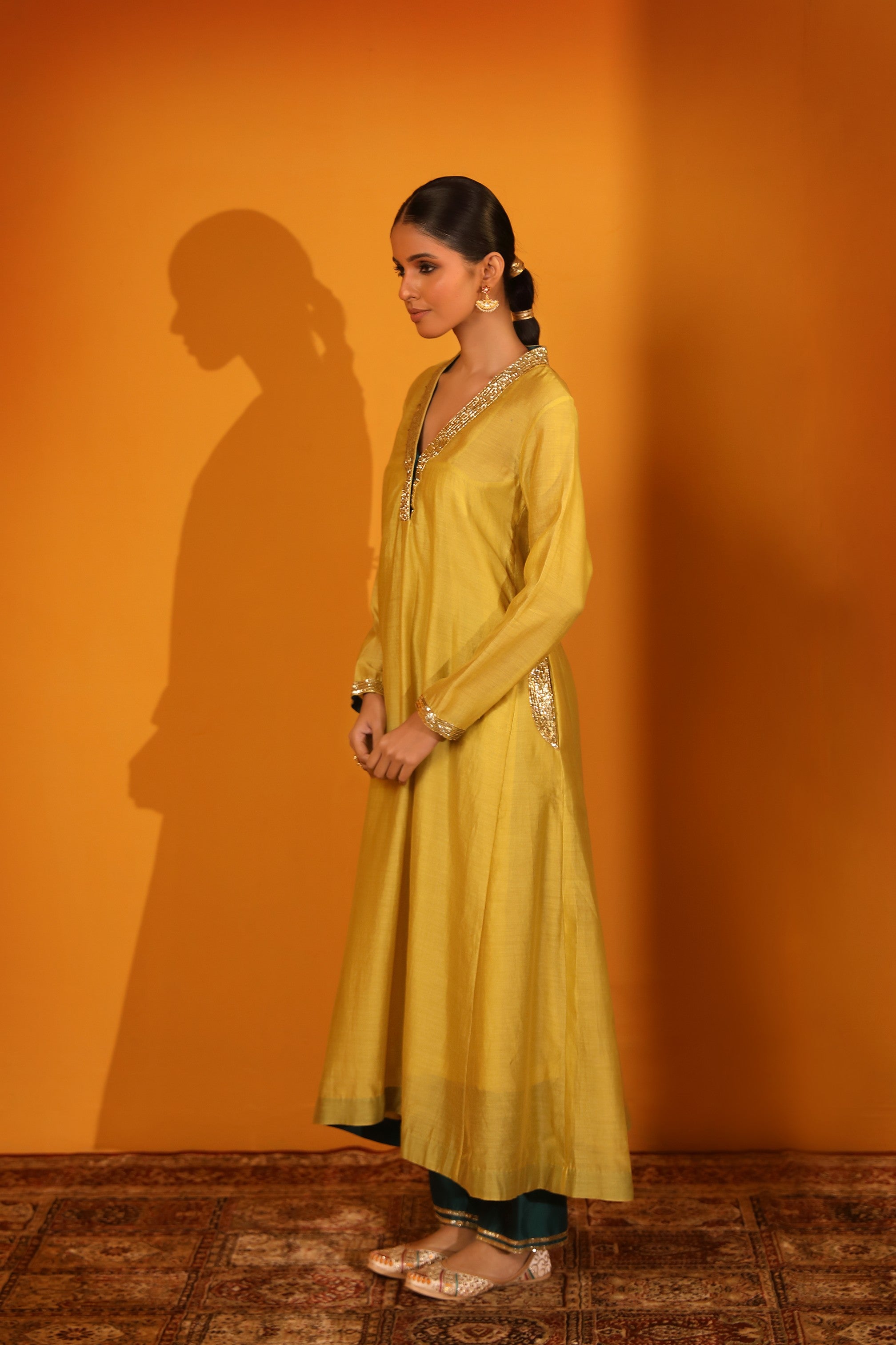 CHANDERI SILK MAGNIFICIENT KURTA SET WITH PANTS AND DUPATTA