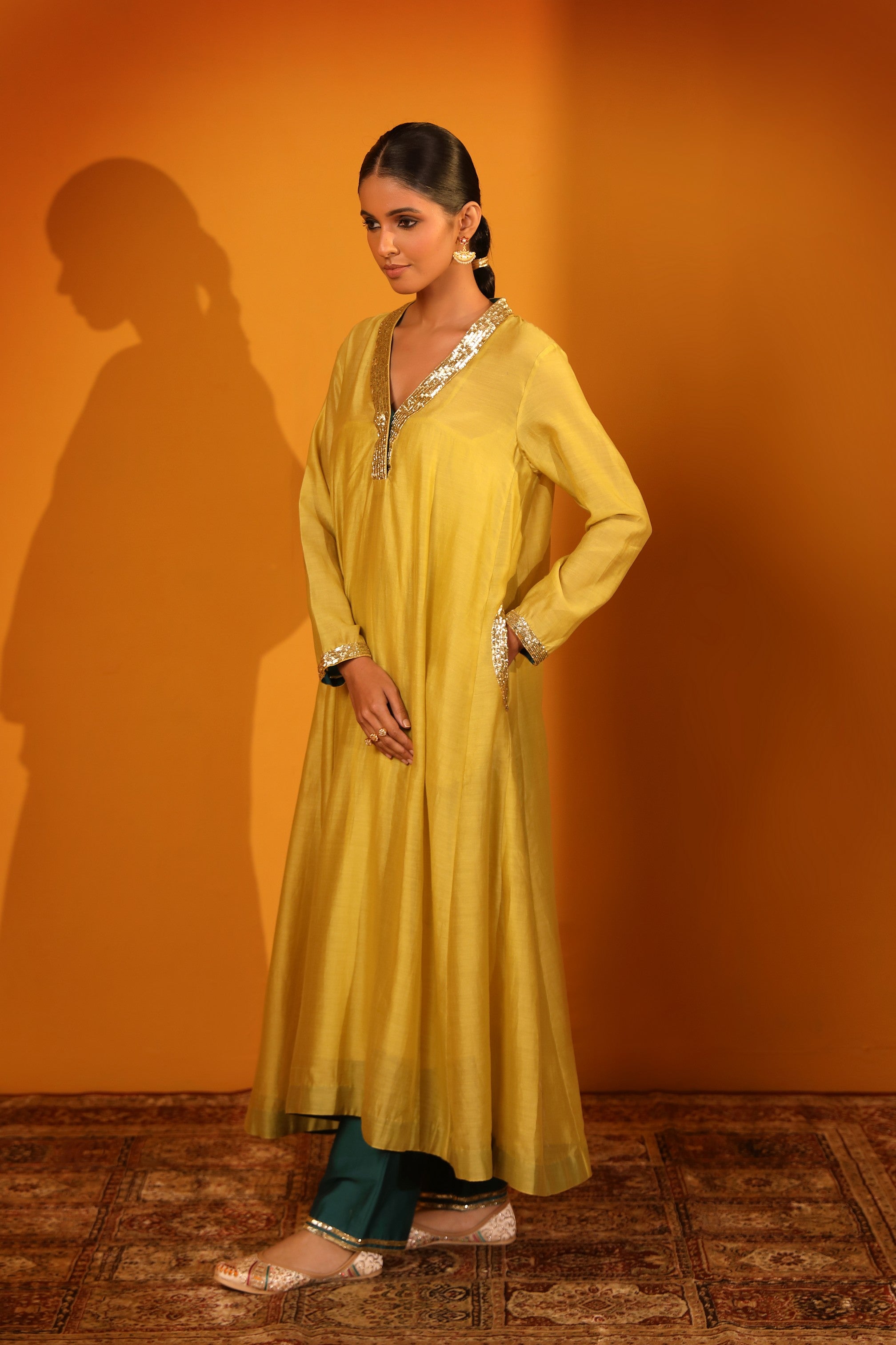 CHANDERI SILK MAGNIFICIENT KURTA SET WITH PANTS AND DUPATTA