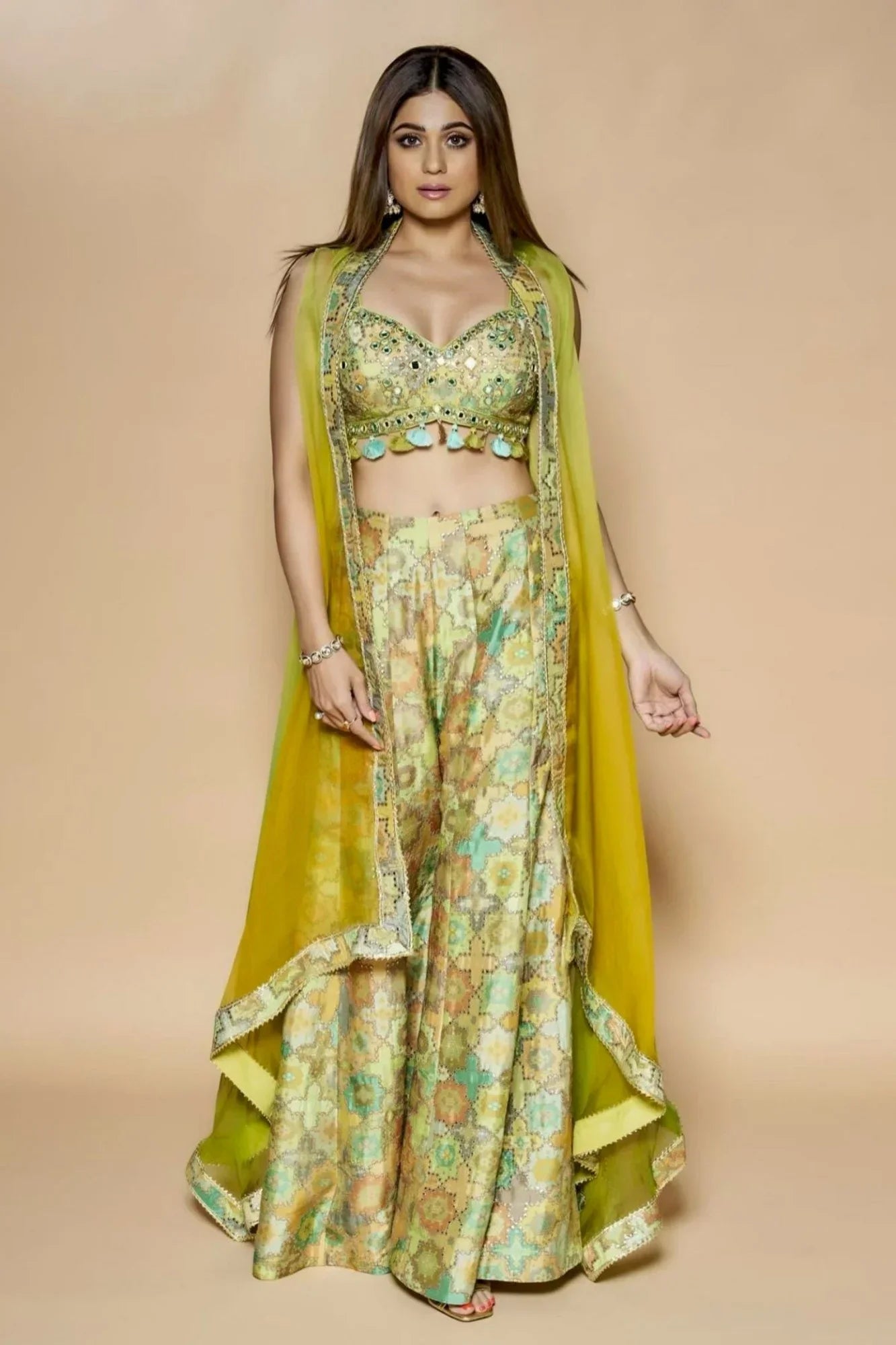 Sukoon Panel Pant With Cape