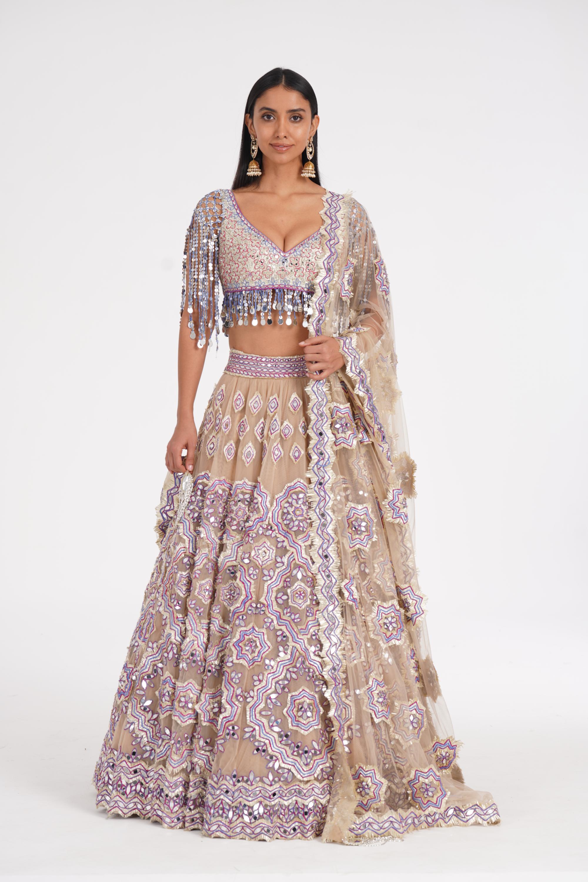 OYSTER DAISY LEHENGA SET