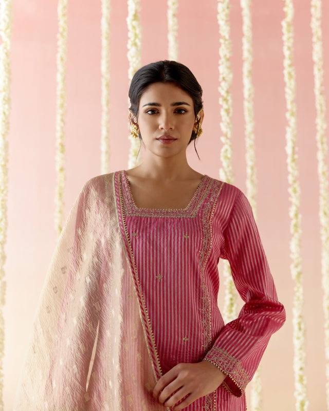 Fuchsia Rose Tissue Kurta with
Narrow Pants & Dupatta - Set of 3