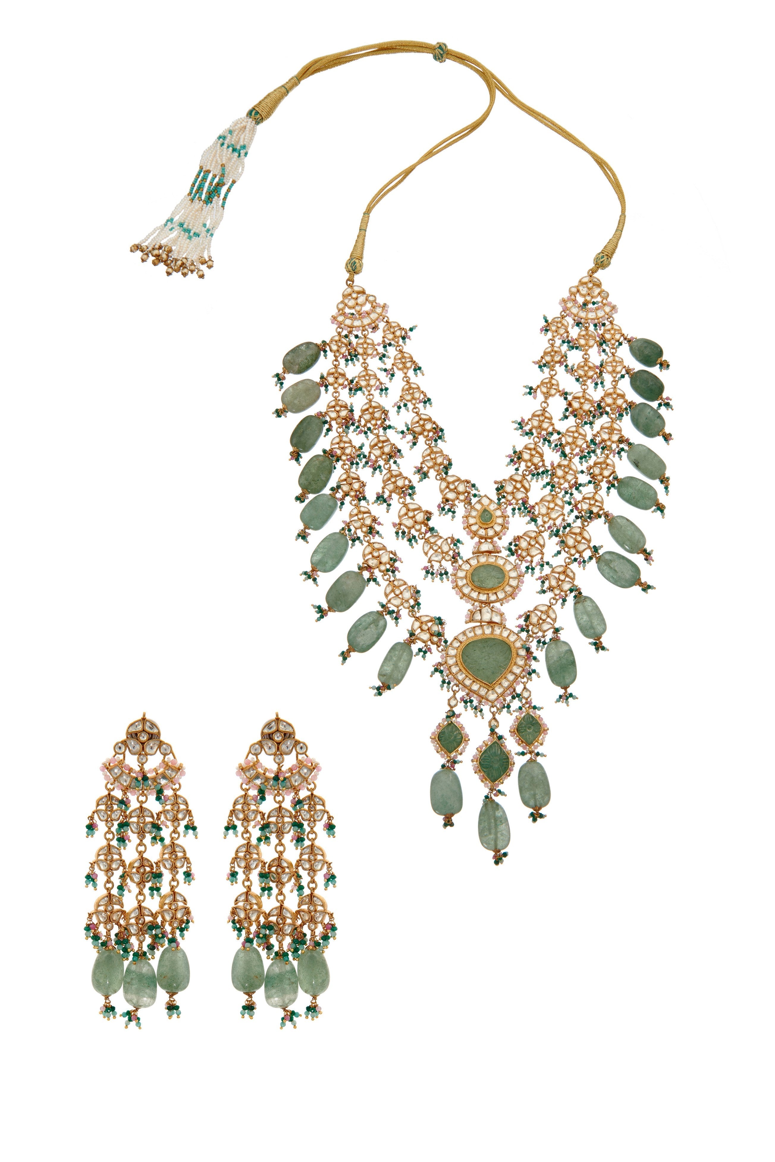Carved Emerald and Kundan Necklace Set