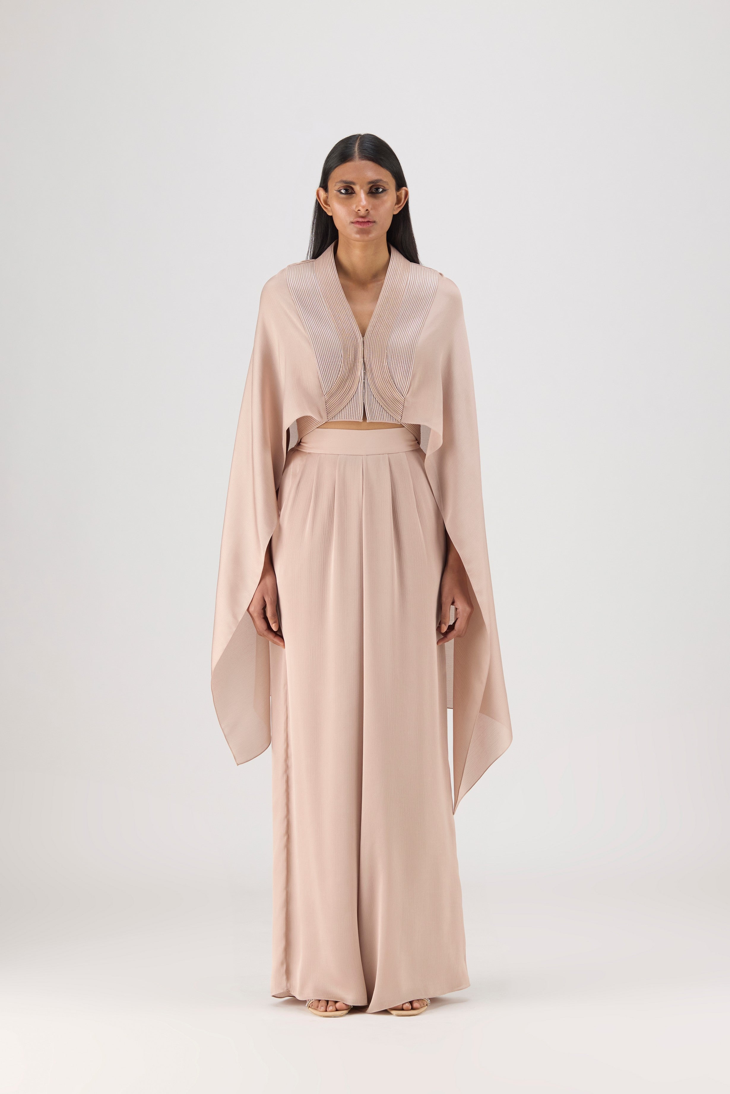 METALLIC STRUCTURED CAPE SET