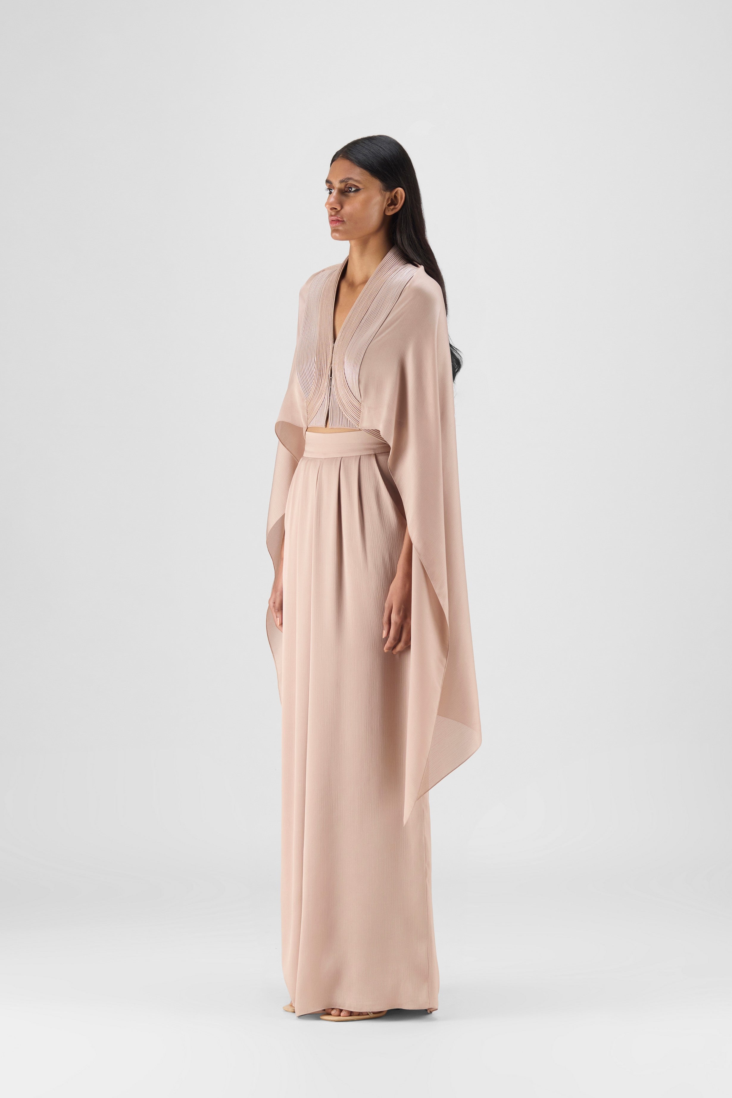 METALLIC STRUCTURED CAPE SET