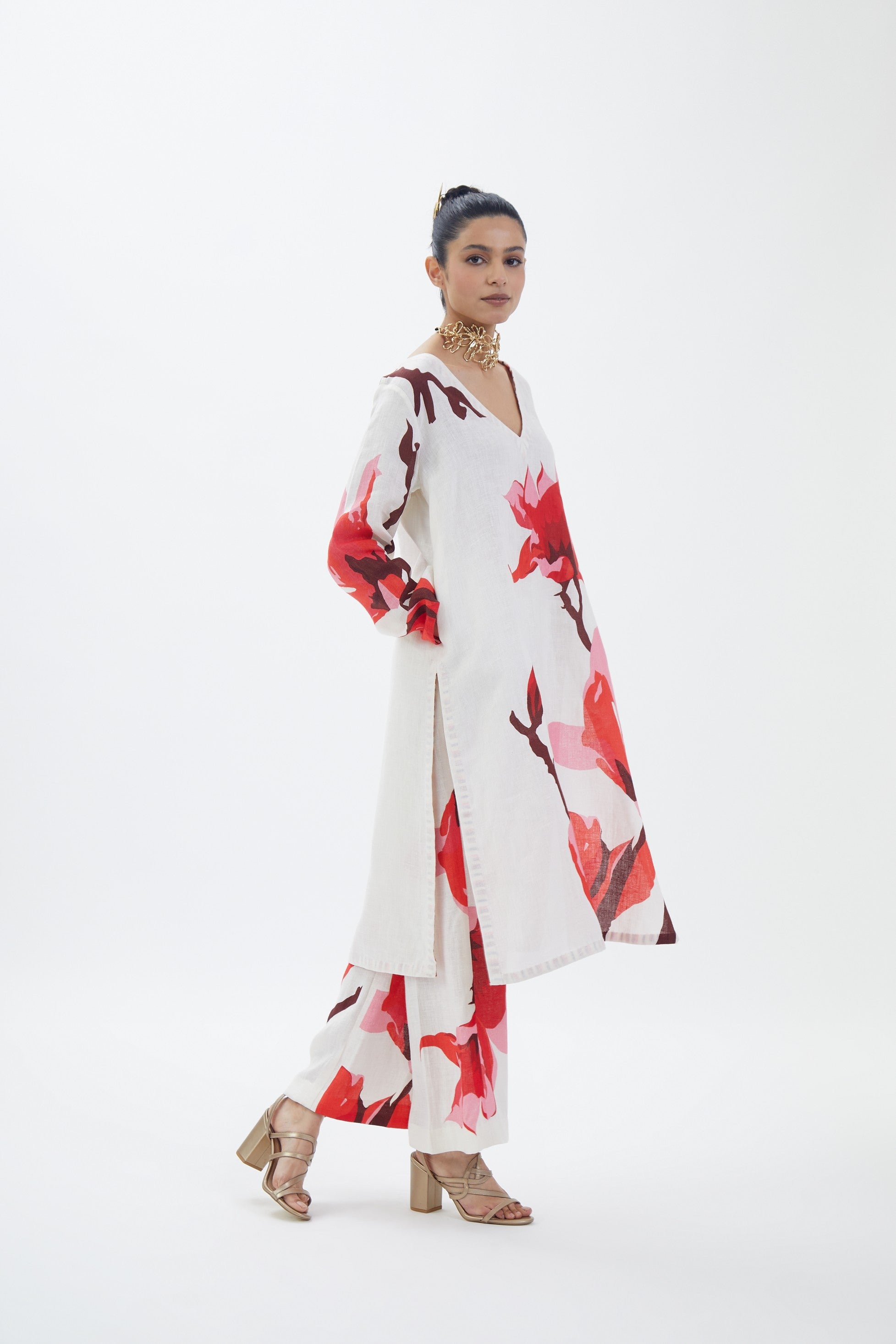 Ivory & Red Linen Floral Printed Kurta Set