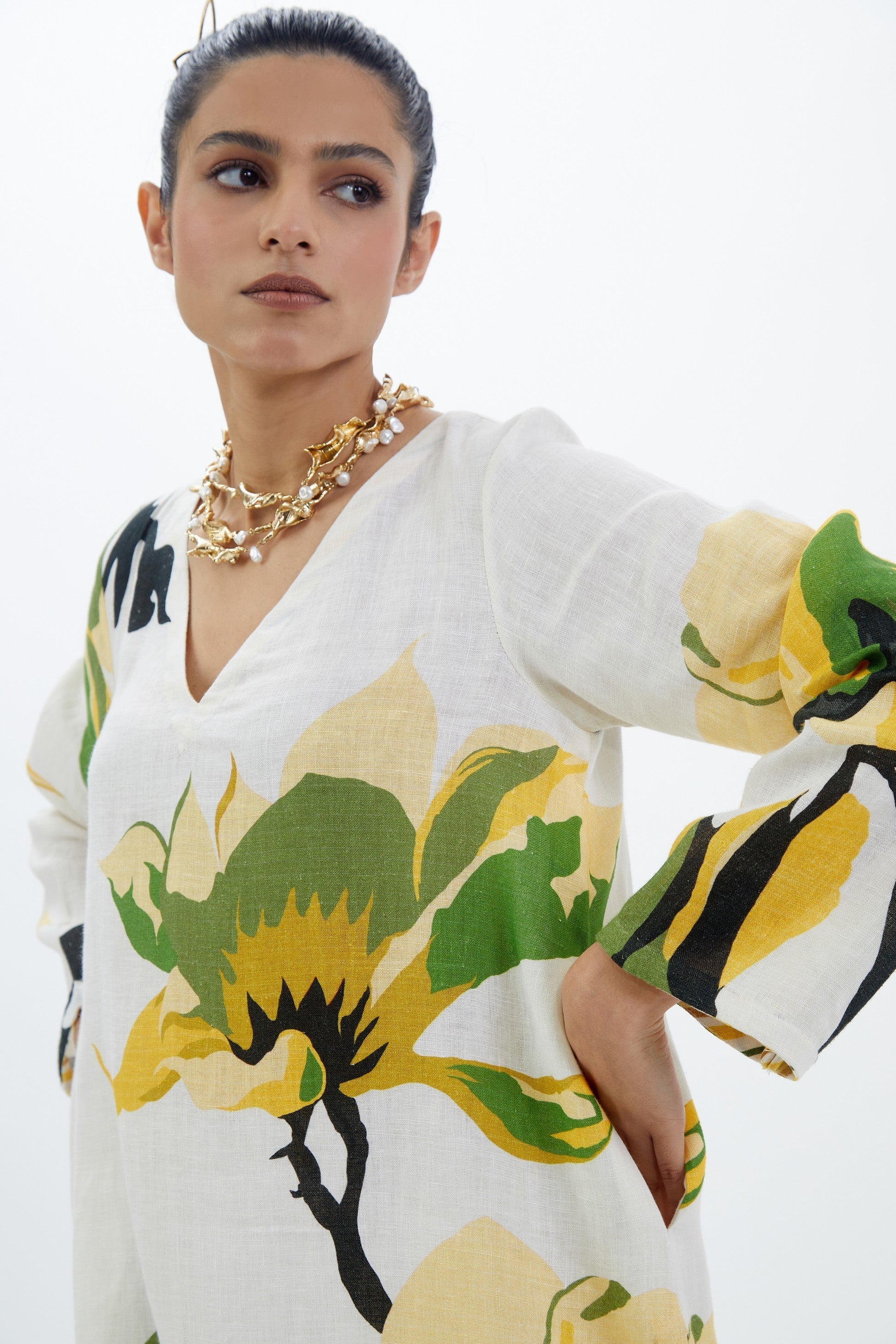 IVORY YELLOW LINEN FLORAL PRINTED KURTA SET