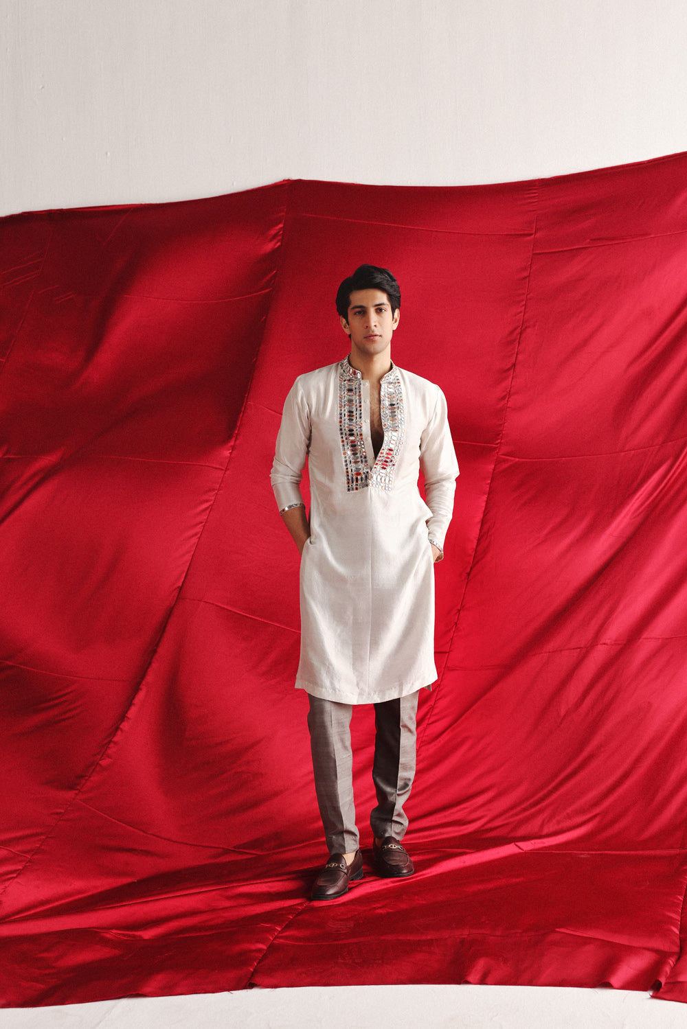 SILVER GREY KURTA WITH MIRRORWORK