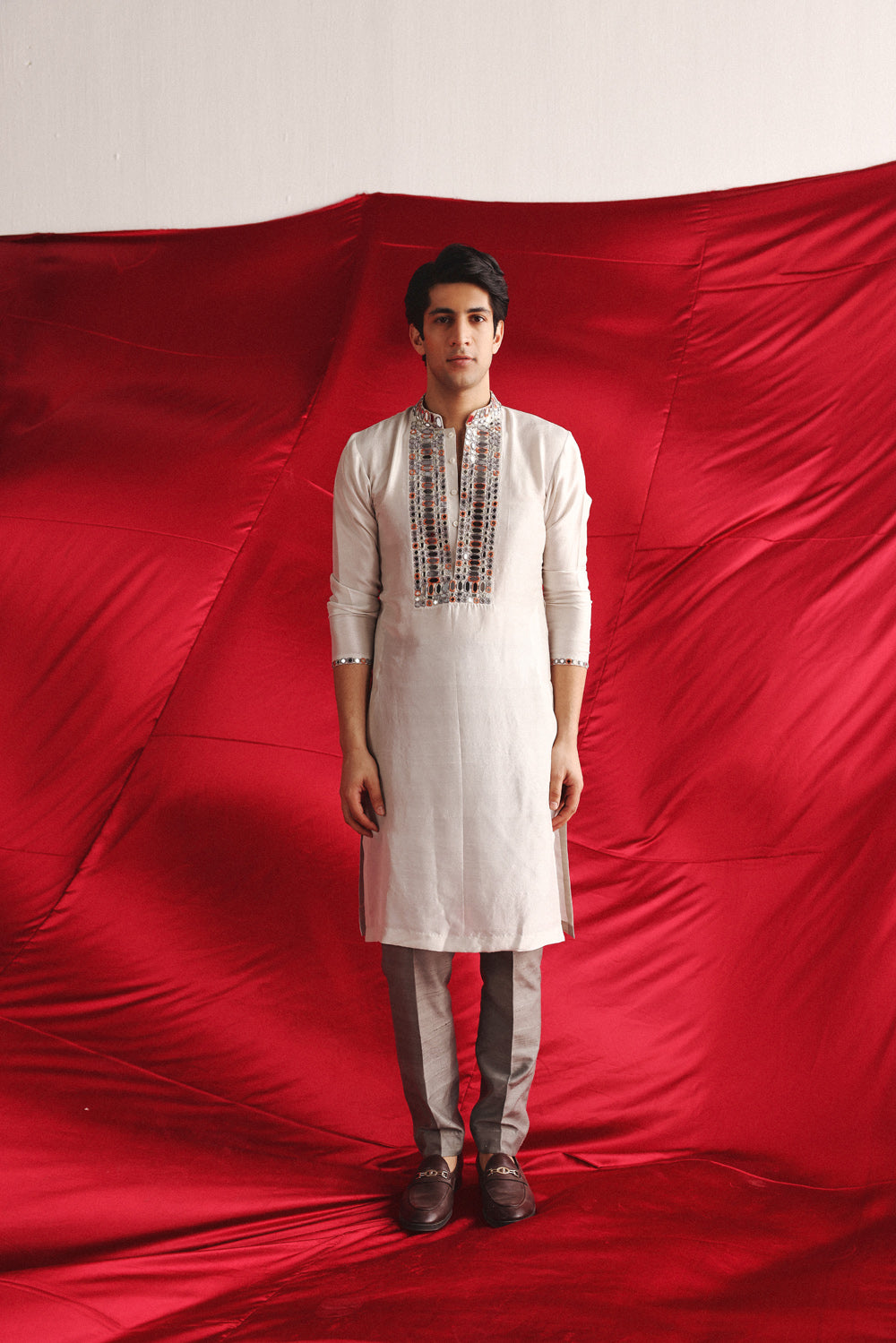 SILVER GREY KURTA WITH MIRRORWORK