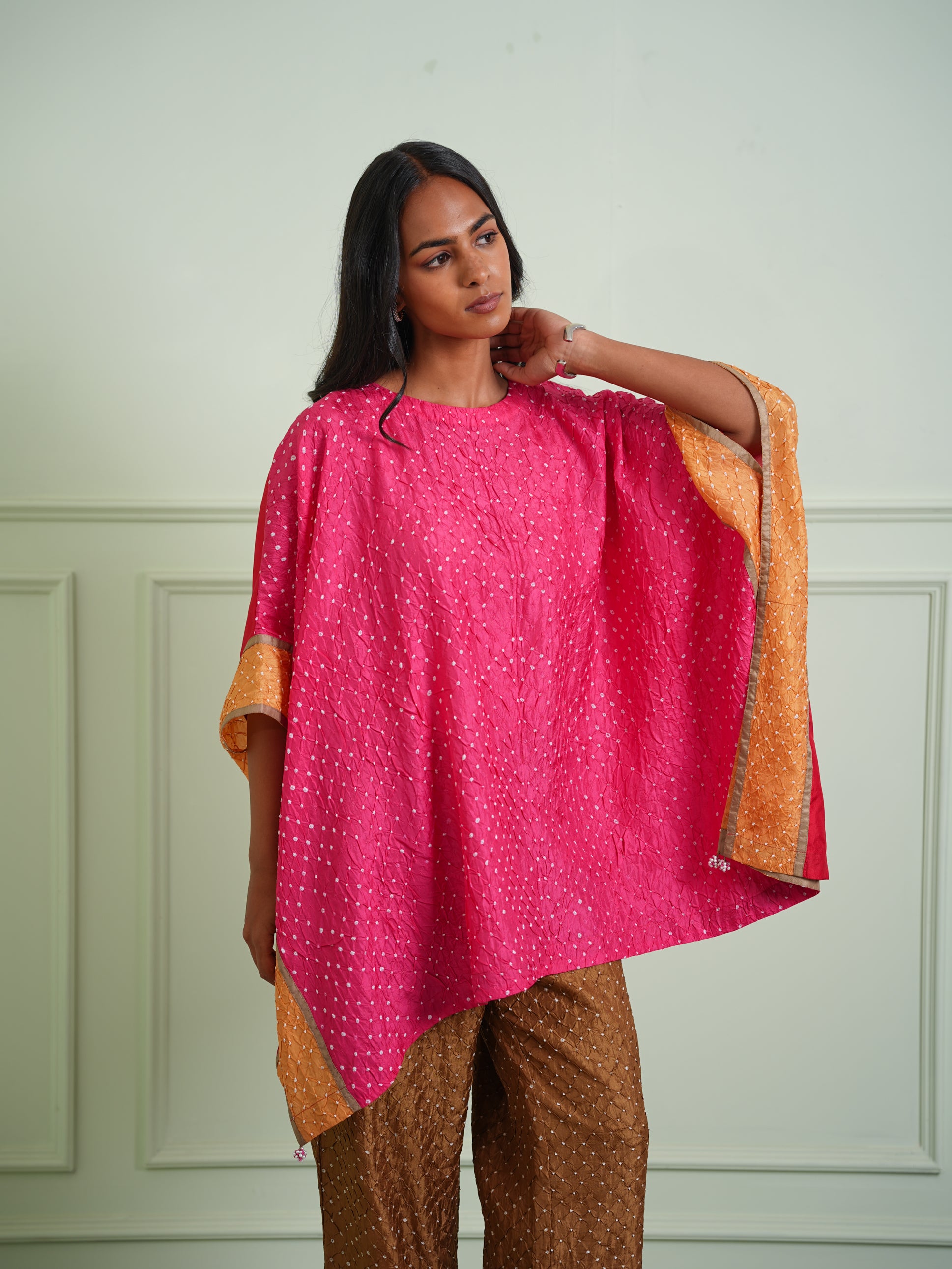 CRUSHED BANDHANI COLOR BLOCK WIDE SLEEVES TUNIC