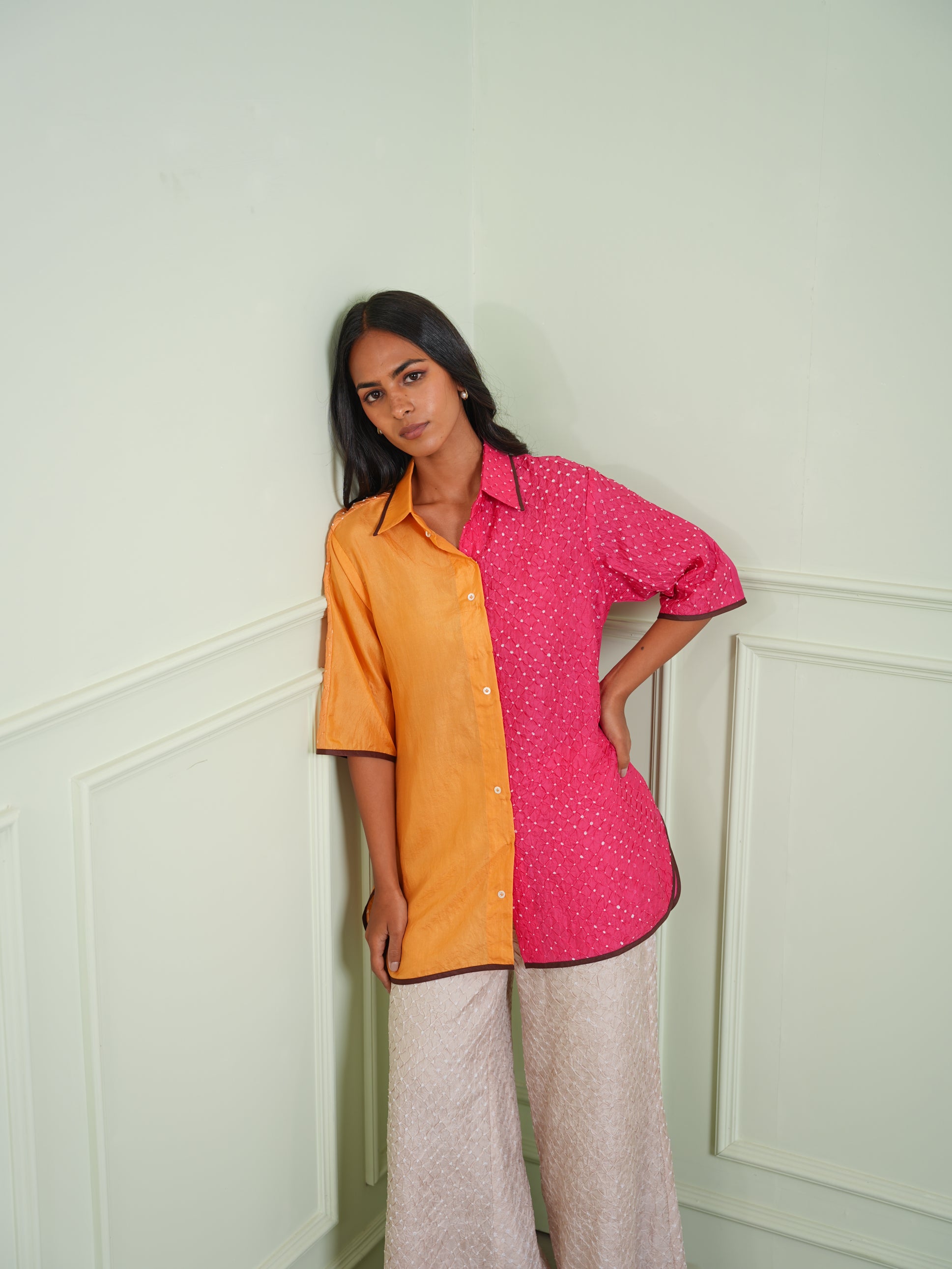 CRUSHED BANDHANI COLOR BLOCK SHIRT