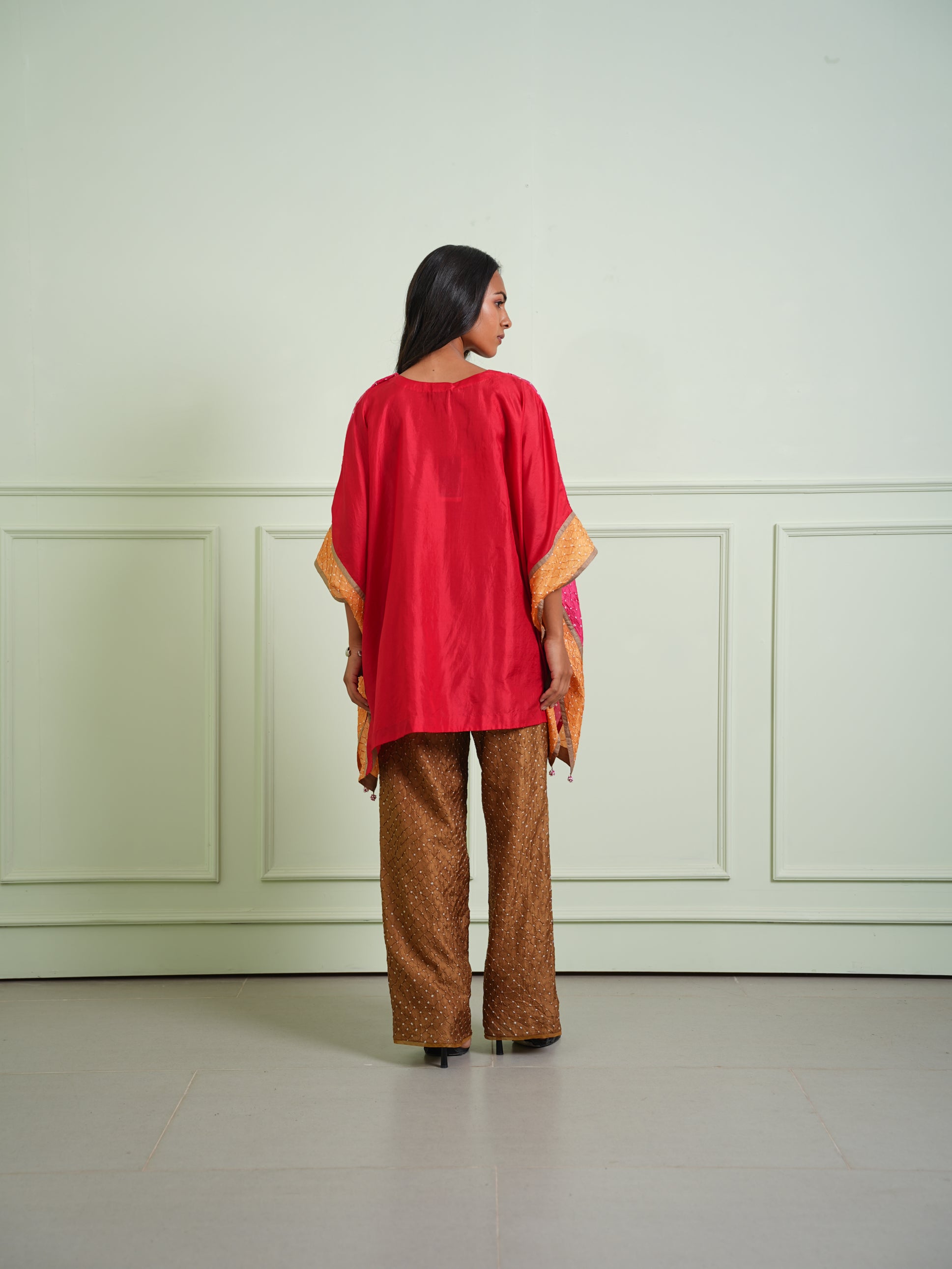 CRUSHED BANDHANI COLOR BLOCK WIDE SLEEVES TUNIC