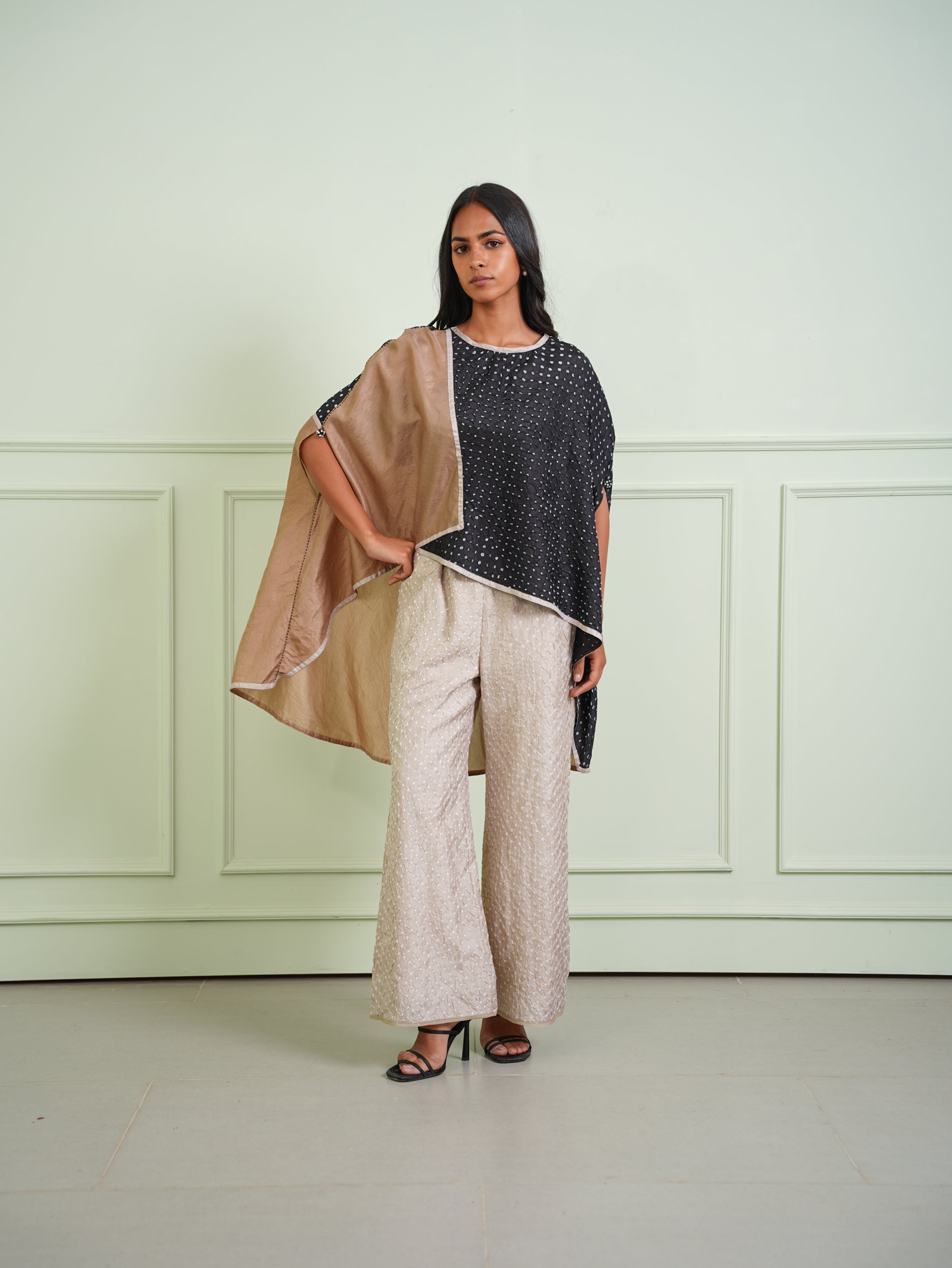 CRUSHED BANDHANI COLOR BLOCK ASYM CAPE TOP