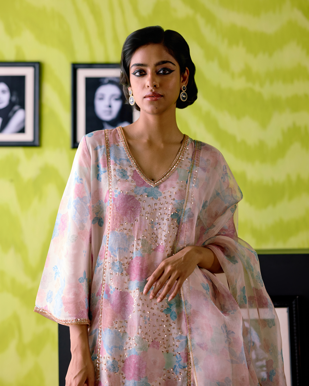 Ivory Floral Print Palled Kurta Set