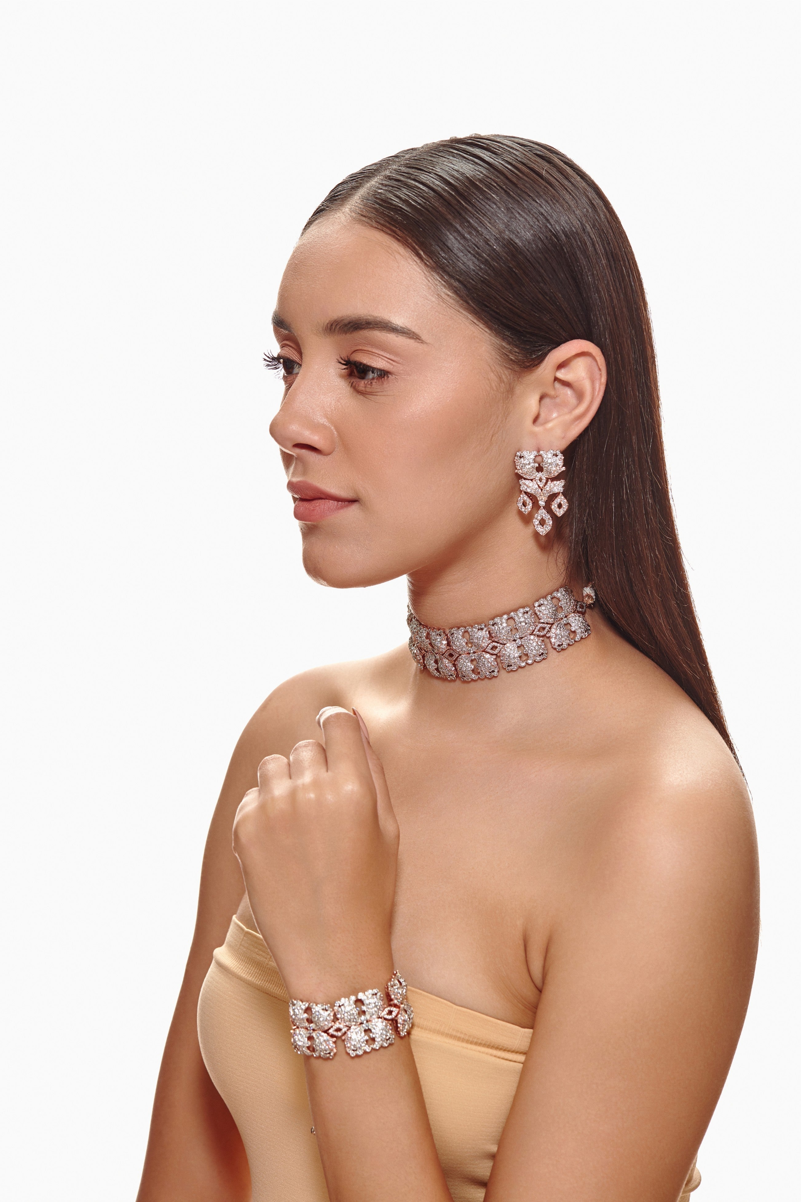 Rosegold and White Geometric Diamond Choker Set and Bracelet