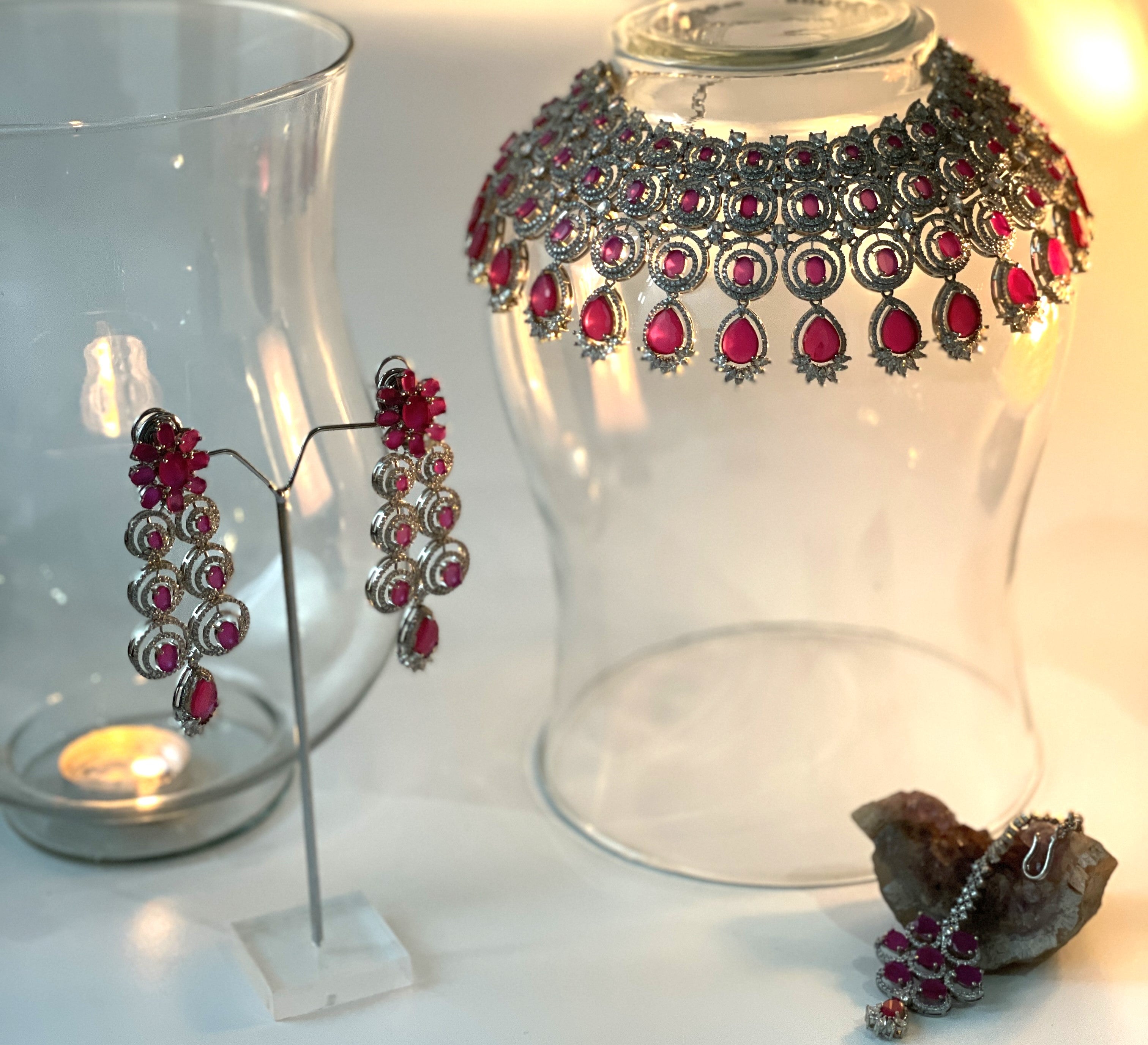 NECKLACE SET