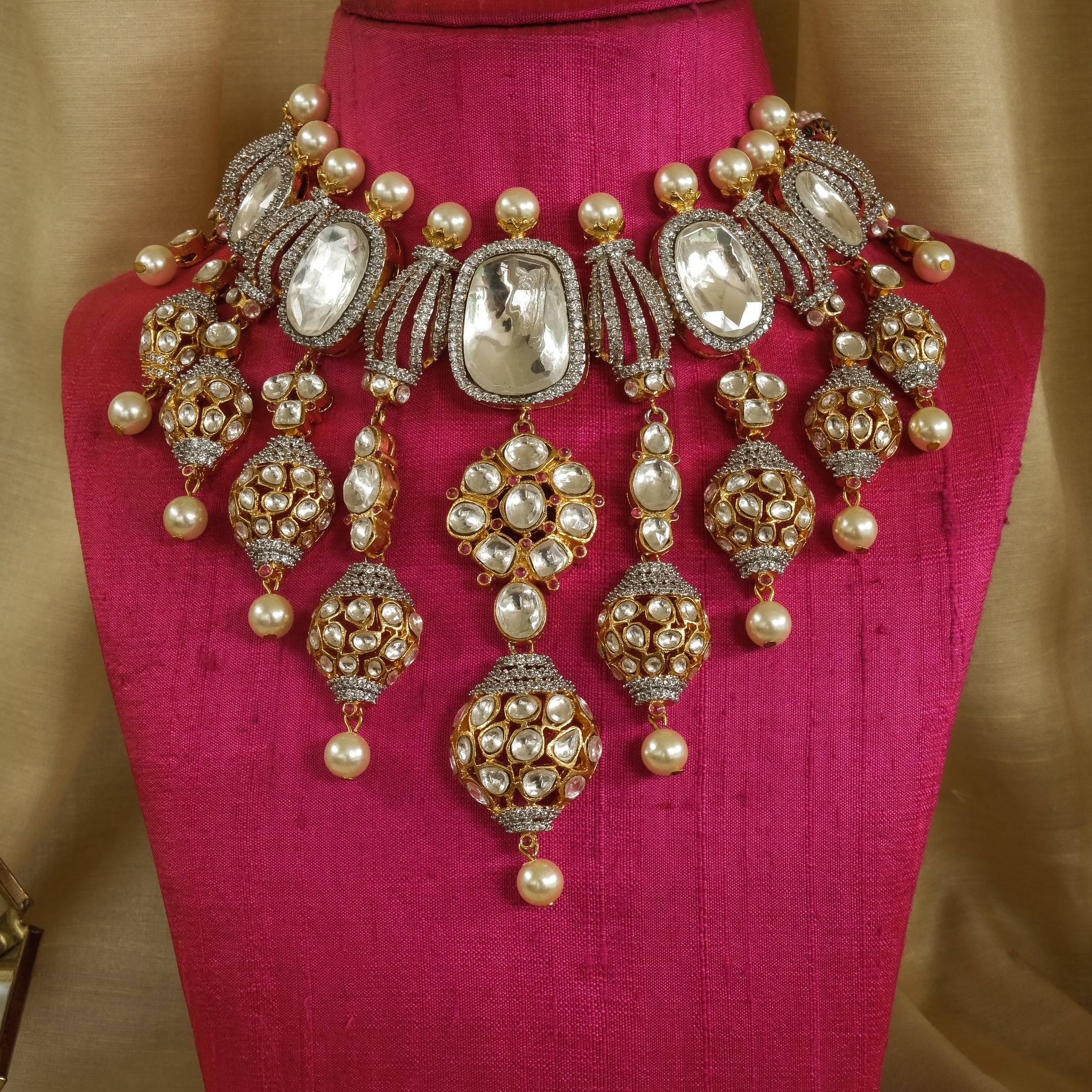 NECKLACE SET