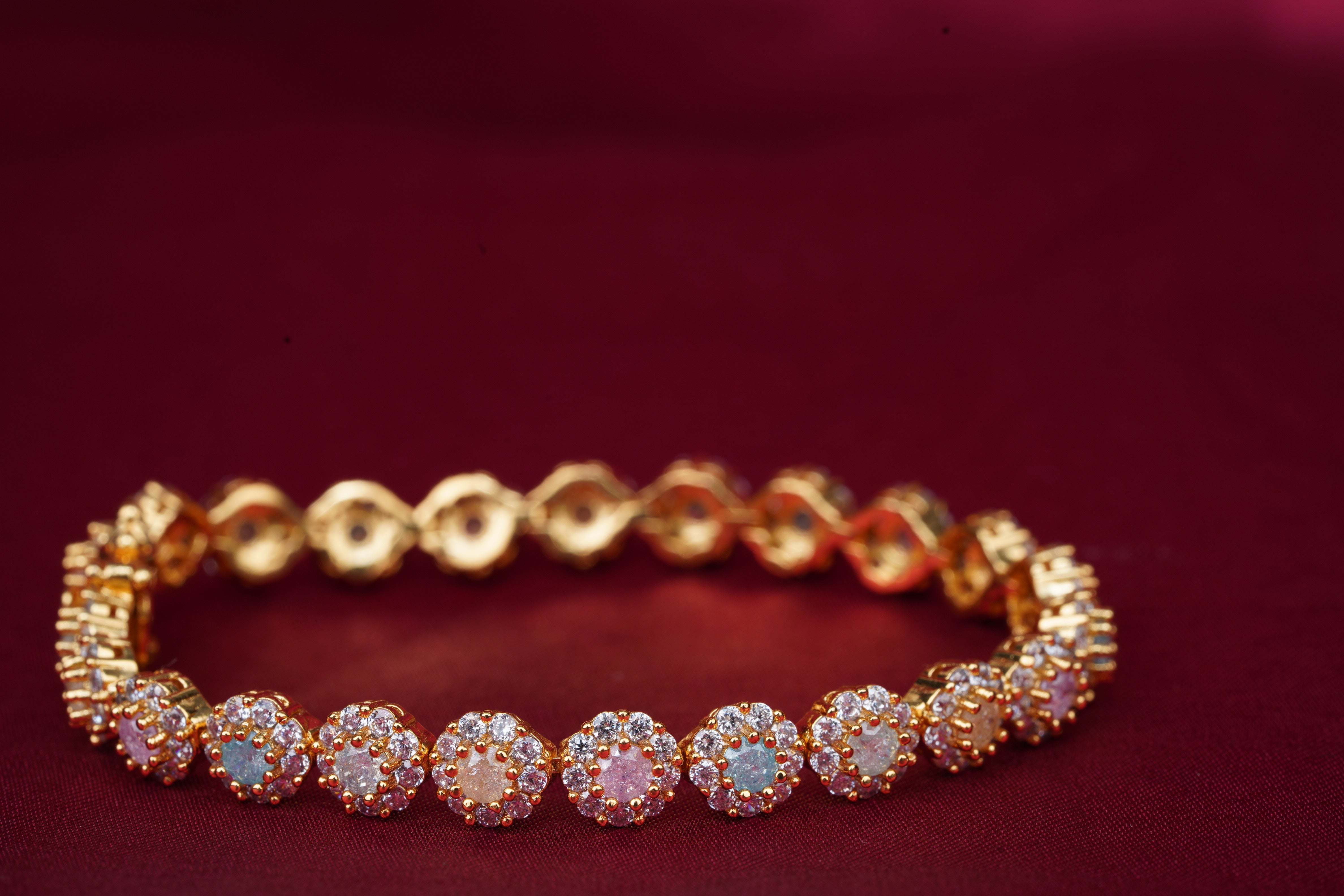 BANGLES