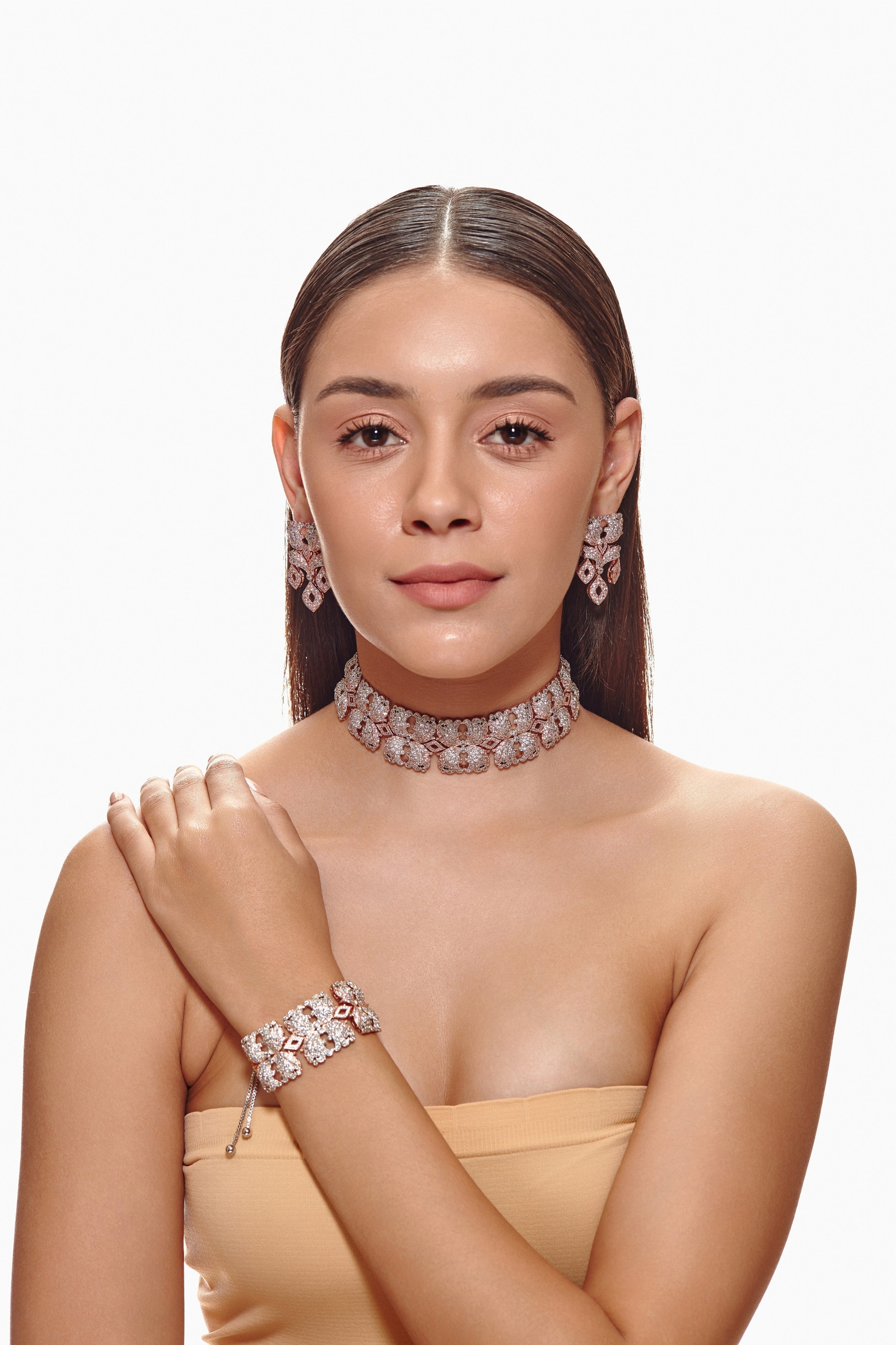 Rosegold and White Geometric Diamond Choker Set and Bracelet
