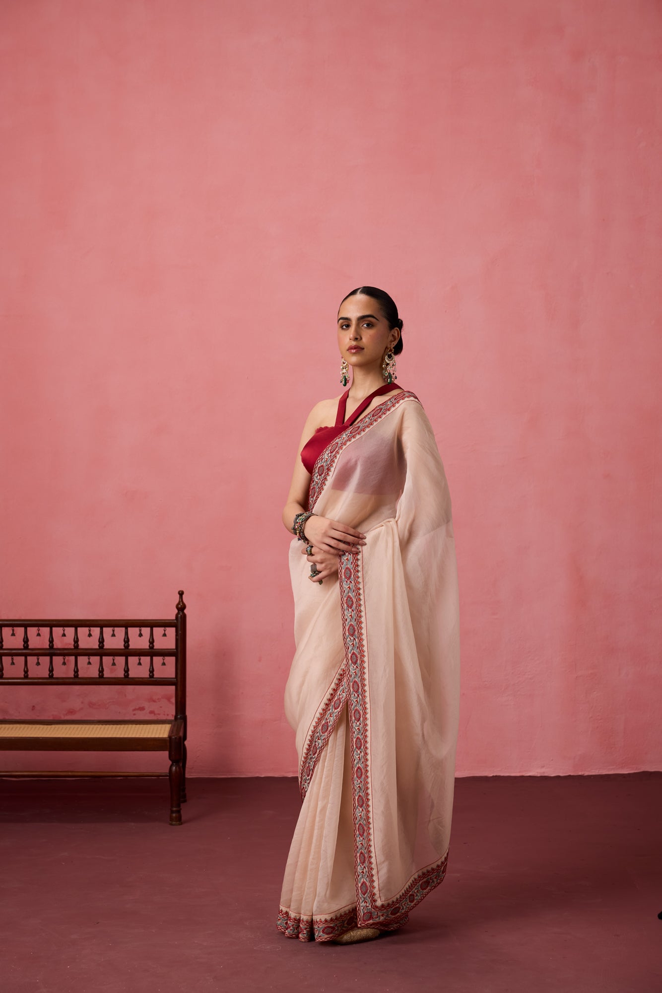 Champagne organza heavy cutwork border saree comes with unstitched & unembroidered blouse fabric in chanderi