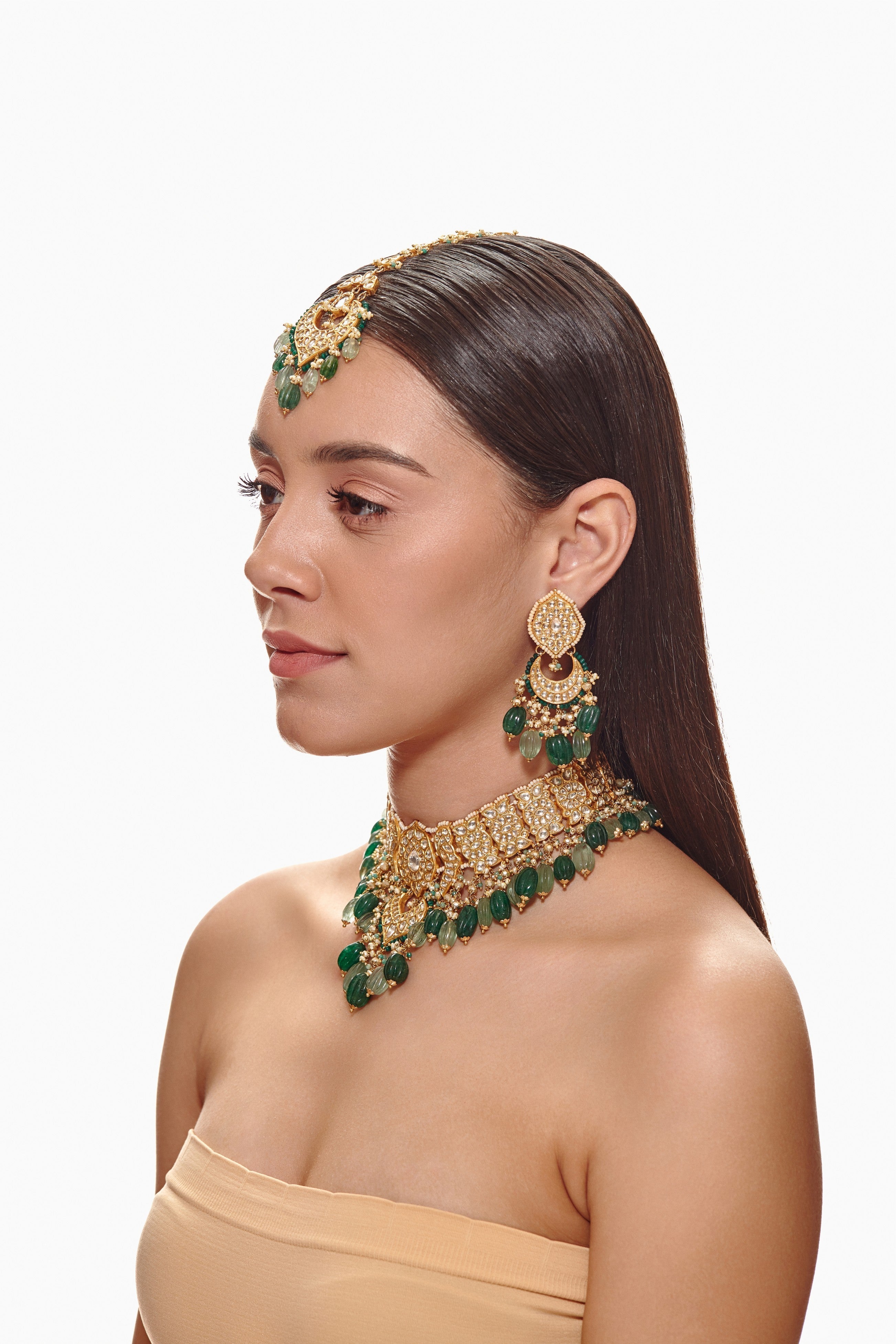 92.5 silver Peacock Thappa Jadai and Green Stones Choker Set with Tikka