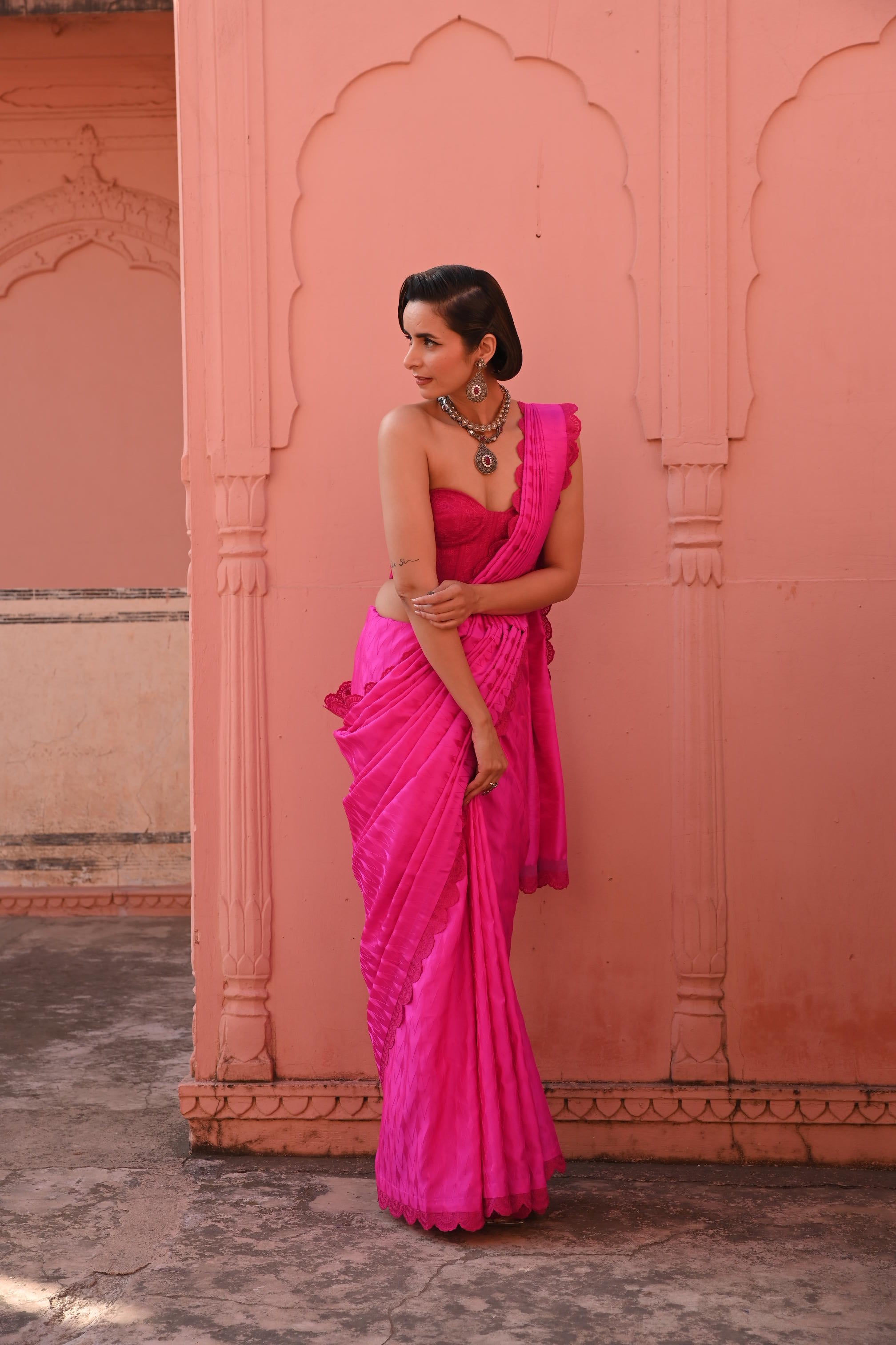 Jalwa Tanchoi Handloom Sari