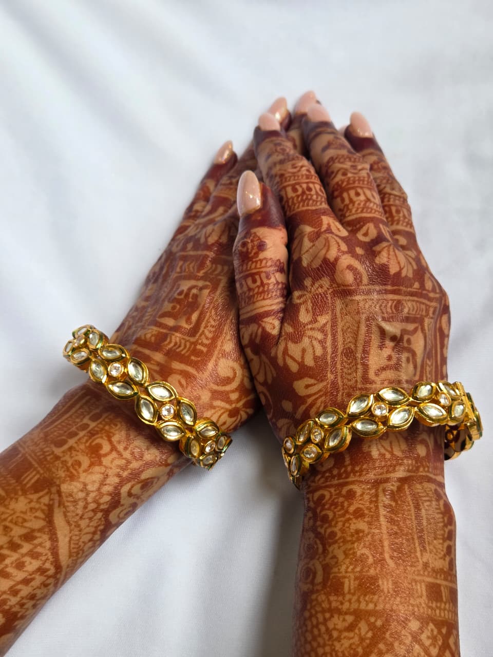 BANGLES