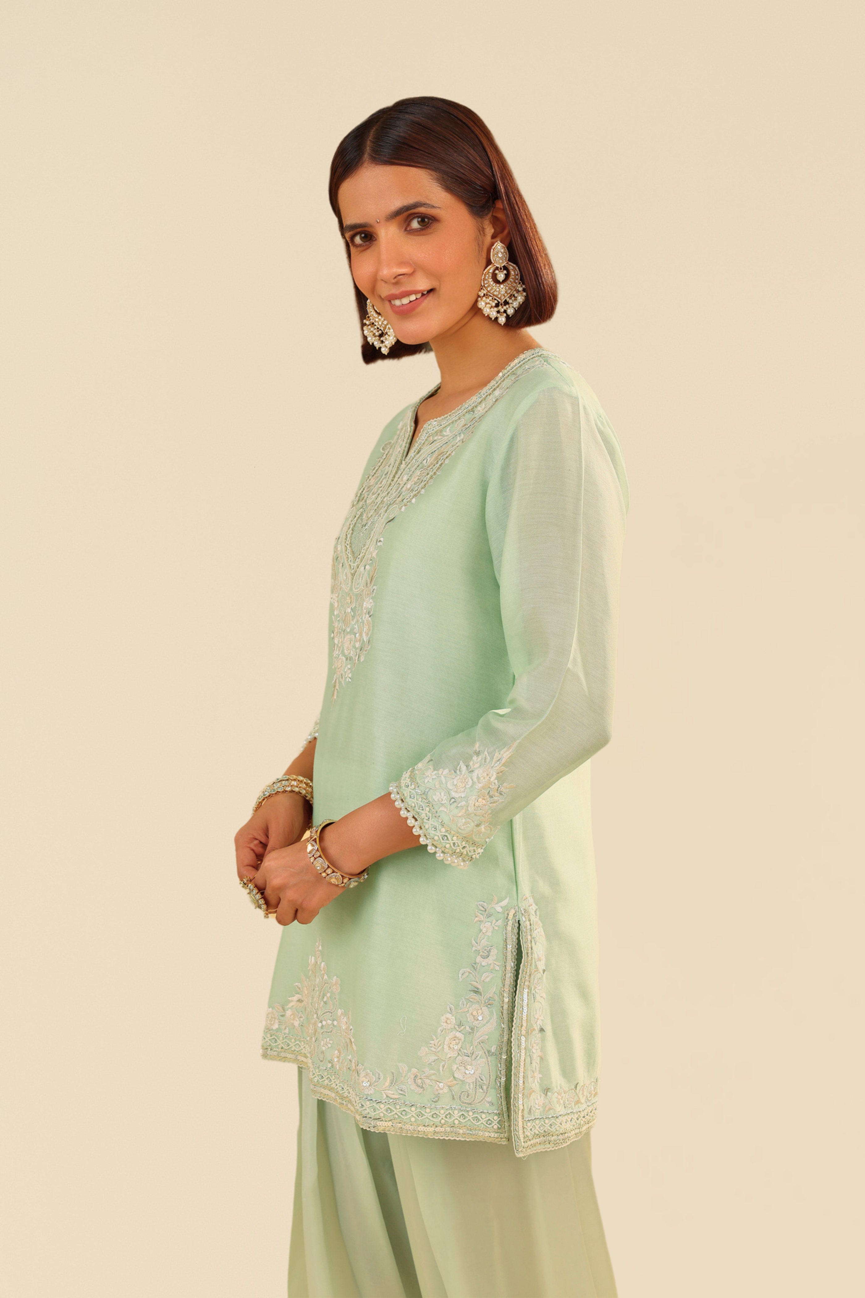 HANIYA - SHORT KURTA WITH SALWAR AND DUPATTA