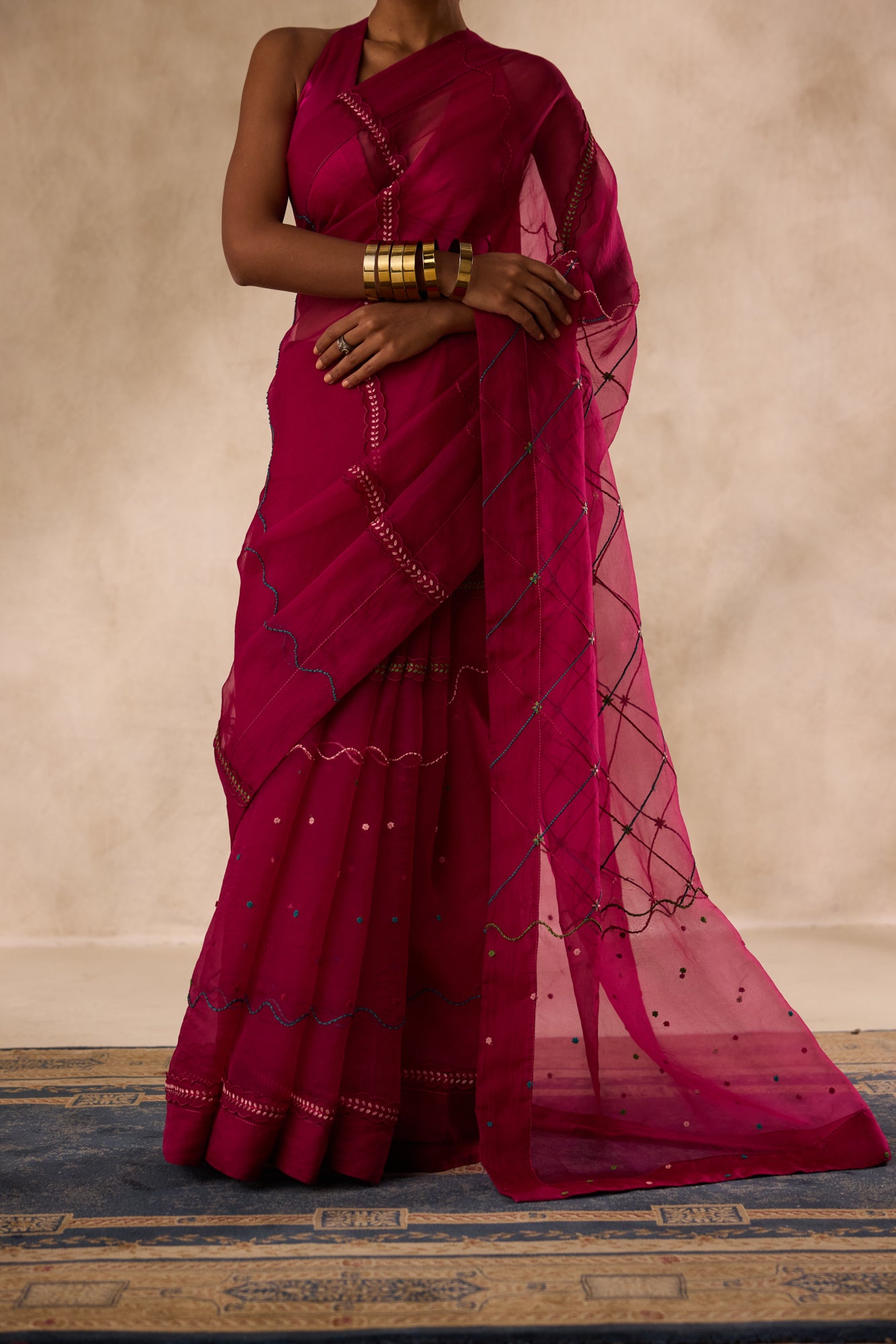 Wine organza jaal embroidred saree comes with unstitched & unembroidered blouse fabric in chanderi