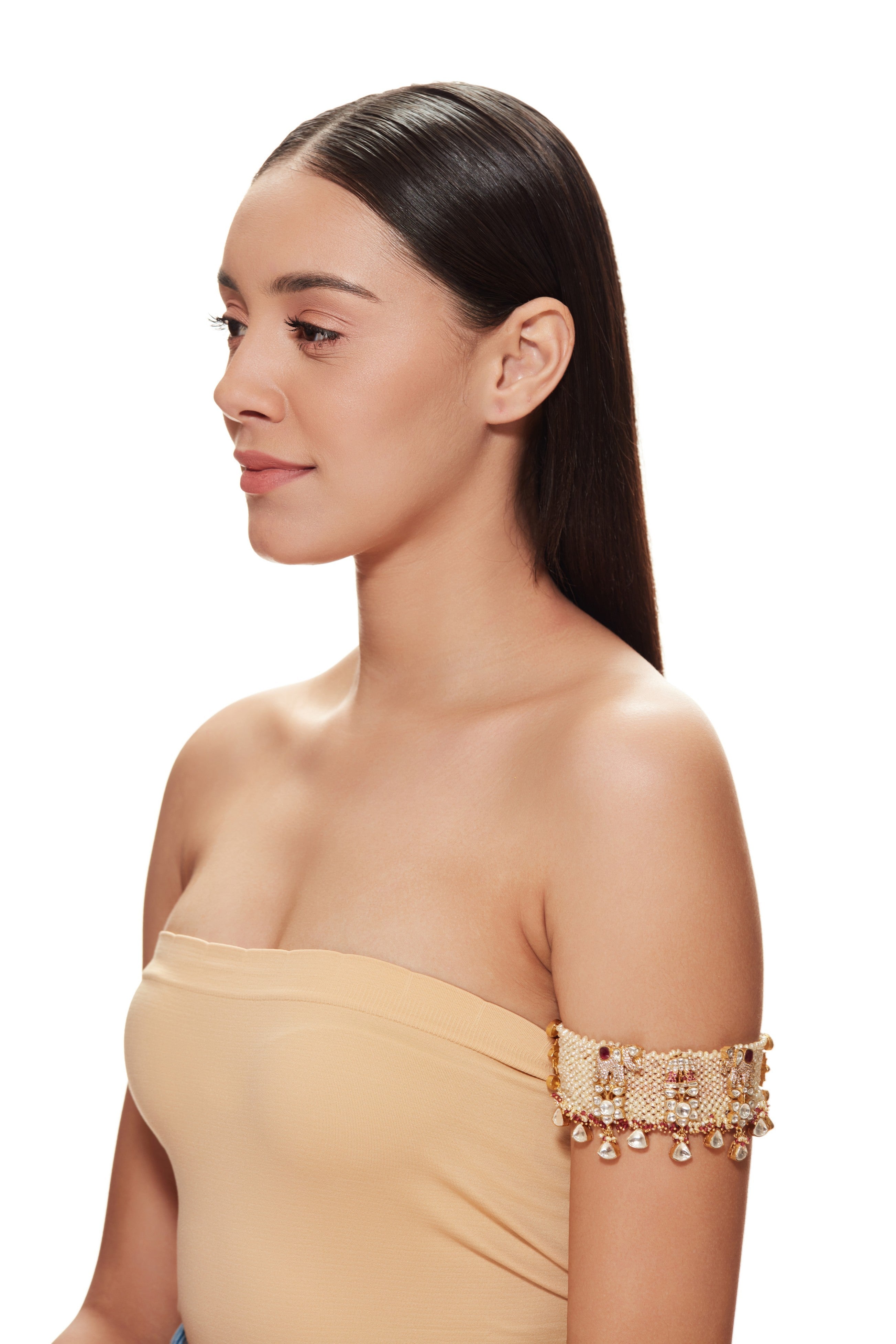 Hastini Bajuband / Choker