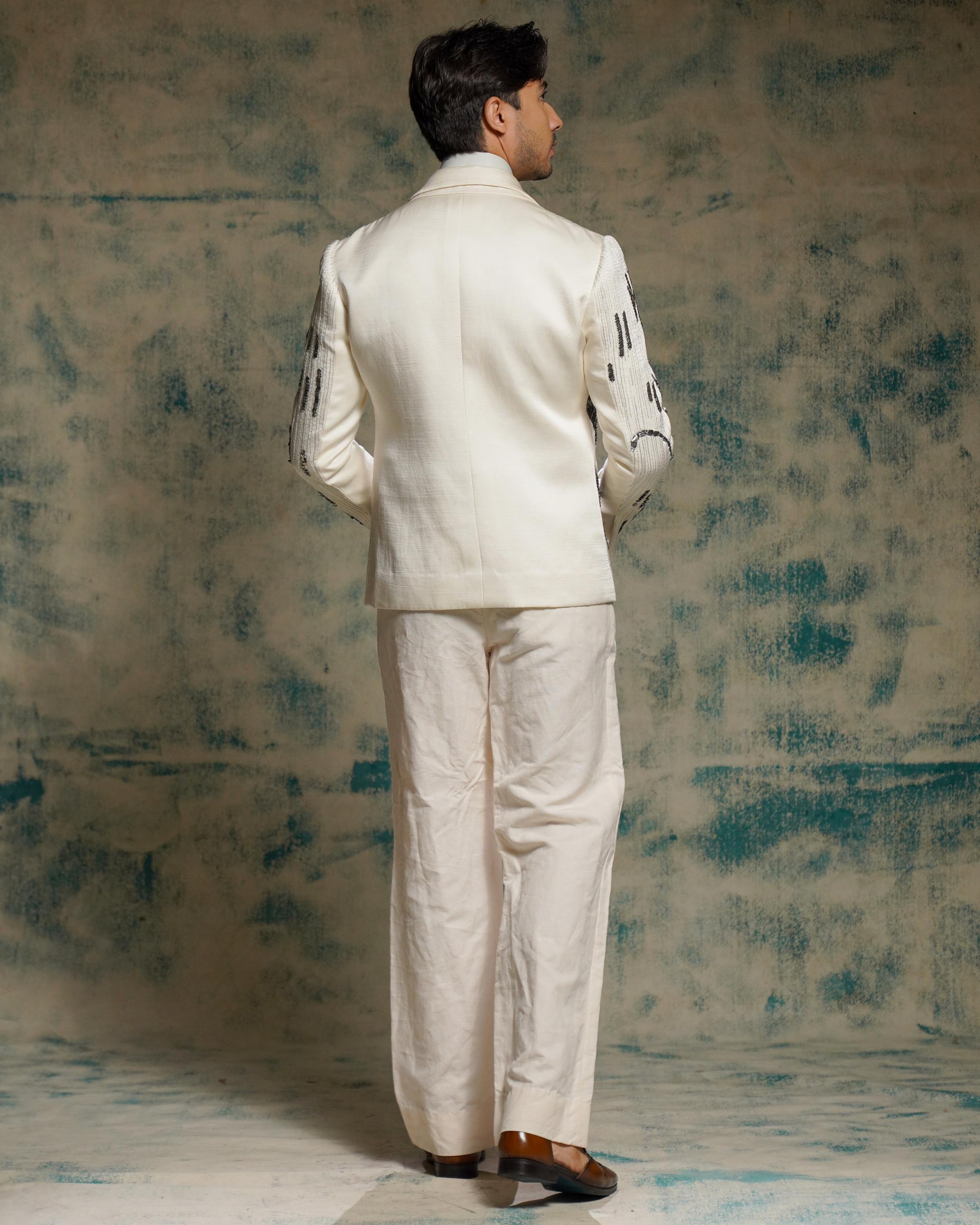 Tusk Nandi embriodered blazer set