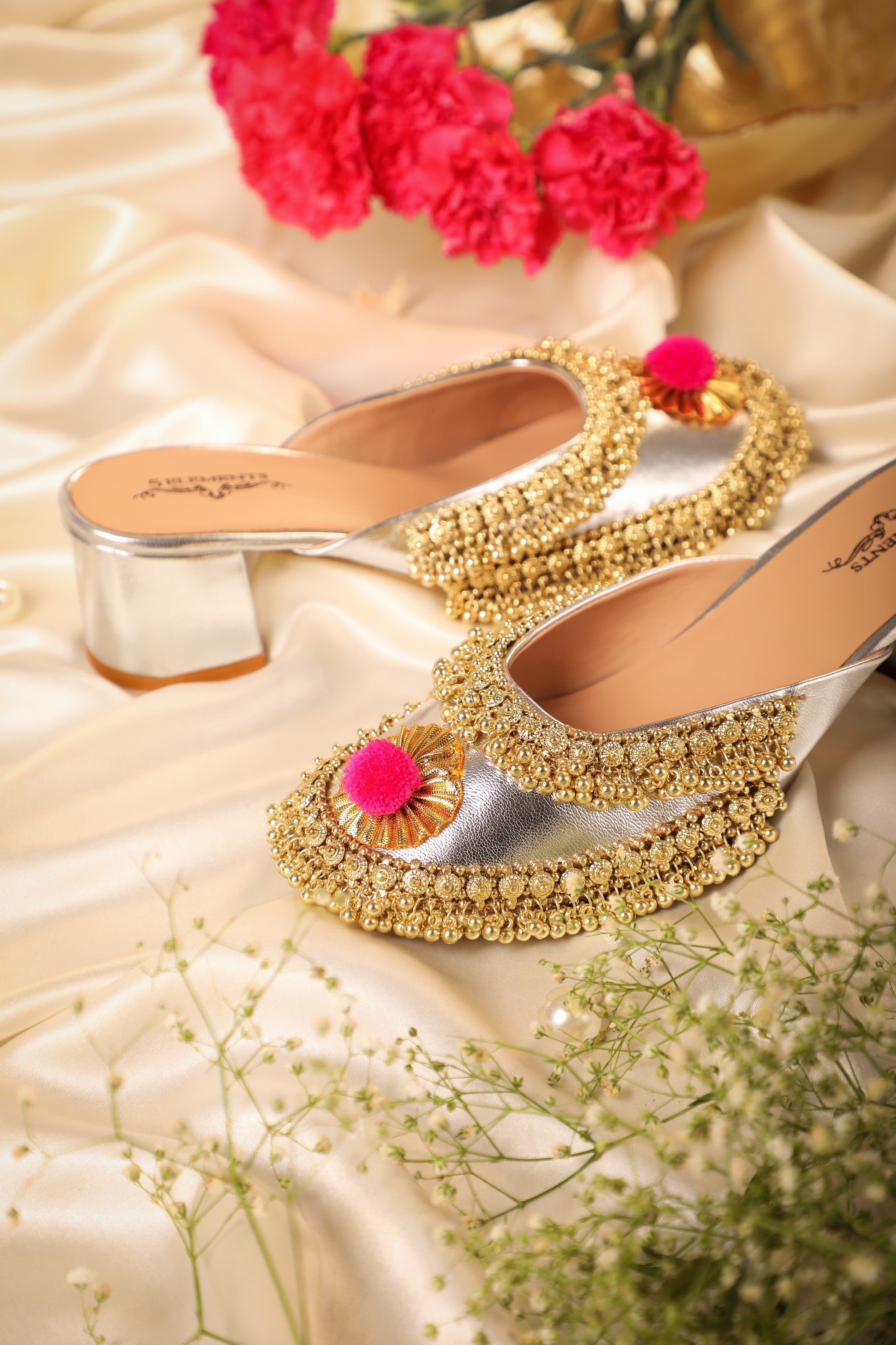 Gold Ghungroo Crown(heel)