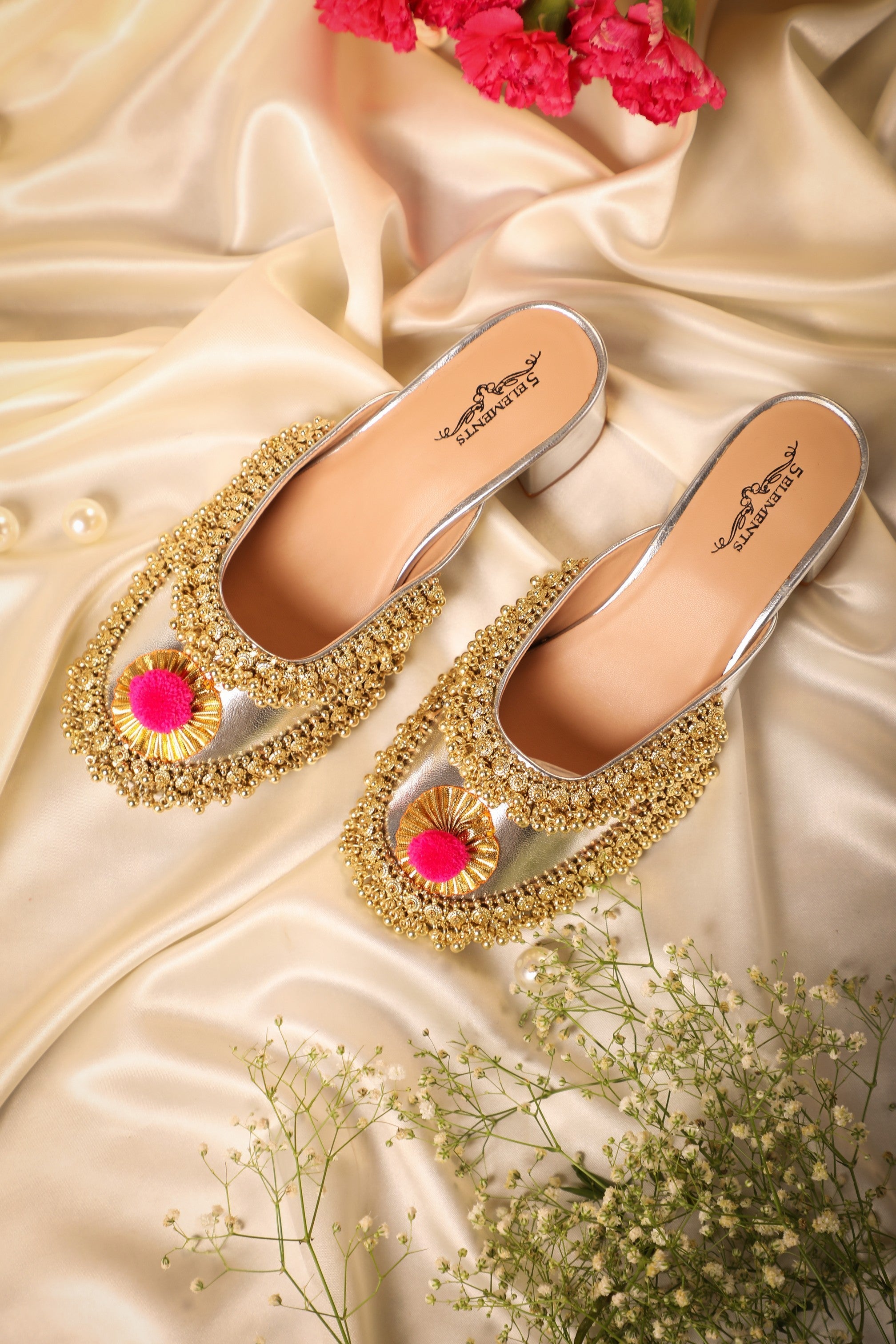 Gold Ghungroo Crown(heel)