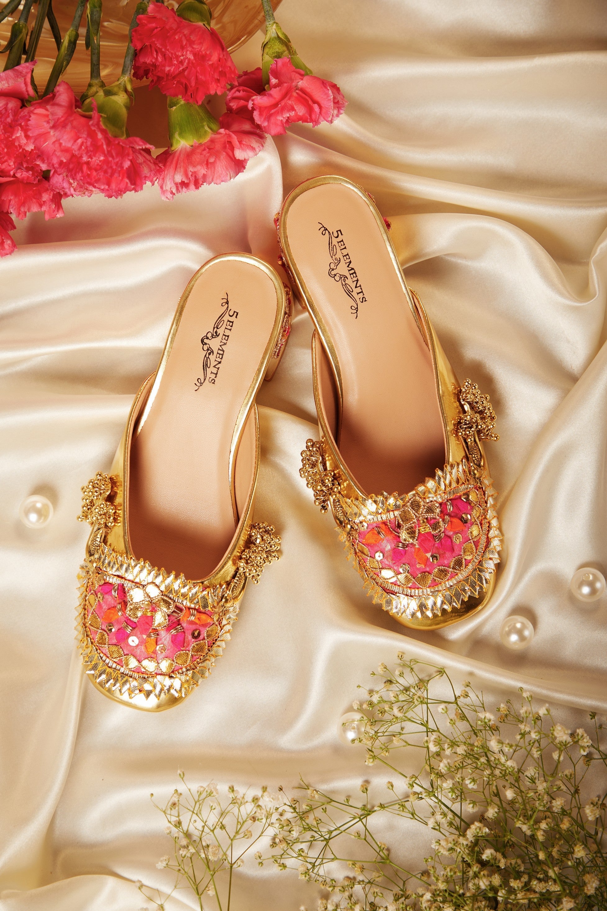 Goota love-mule heel