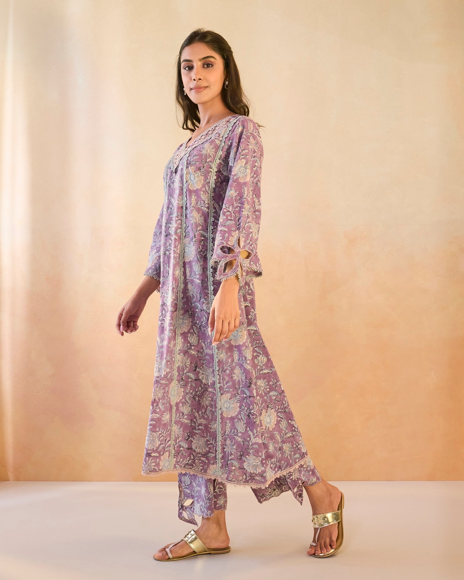 Mauve Chintz Cutwork Cotton Kurta with Wide Leg Pants