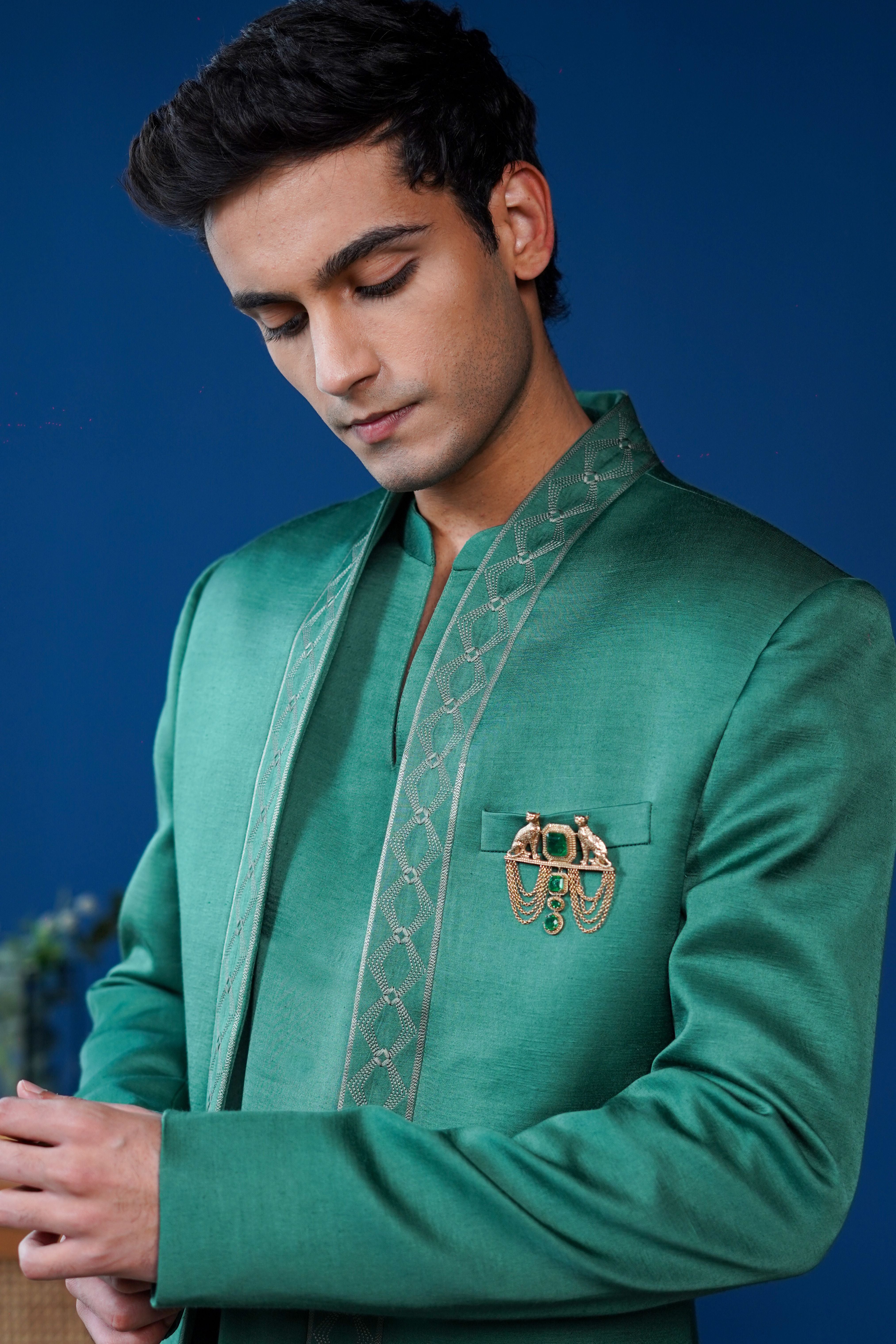 Vishruta Set
