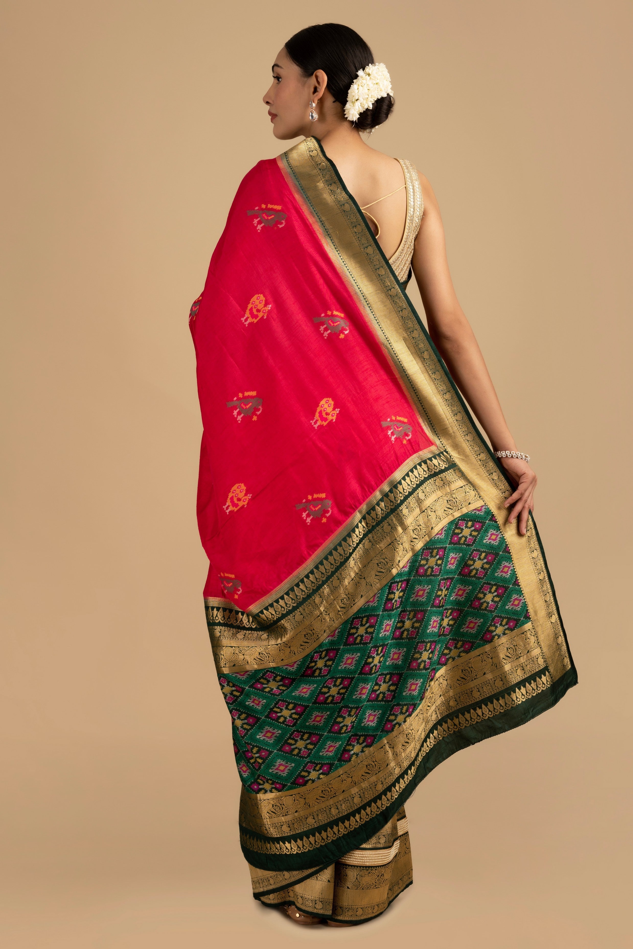 Magenta-Green Pure Katan Silk Banarasi Handloom Saree